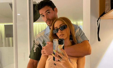 Ελένη Φουρέιρα – Αλμπέρτο Μποτία: Φωτογραφίες από το υπερσύγχρονο σπίτι τους με την πισίνα