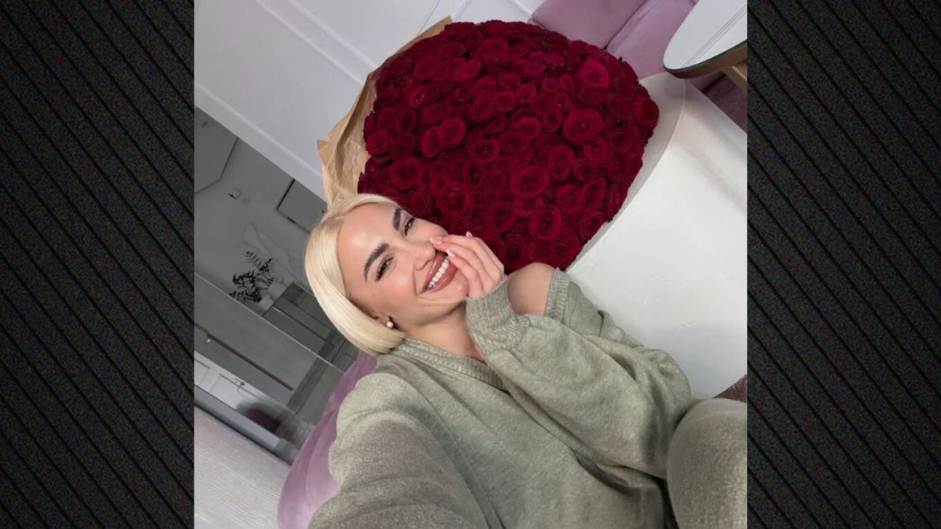  365 τριαντάφυλλα: Η έκπληξη στην Ιωάννα Τούνη από τον σύντροφό της για τον έναν χρόνο