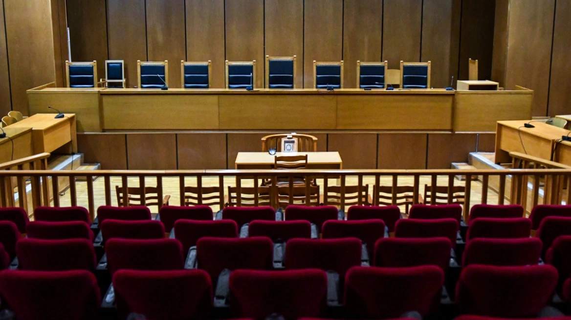 Ένοχος δημοφιλής Έλληνας ηθοποιός για σεξουαλική παρενόχληση