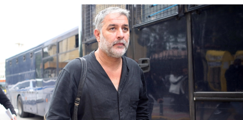 Μπισμπίκης: “Από τα δεκατρία και µετά ήμουν αδέσποτος στην Αθήνα με ουσίες-Δεν τελείωσα το σχολείο”