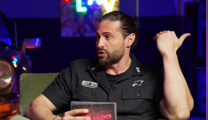 Αιφνιδιάζει ο Βασάλος: «Έχω πάρα πολλές φίλες γυναίκες, απλά πρέπει να είναι όλες άσχημες»