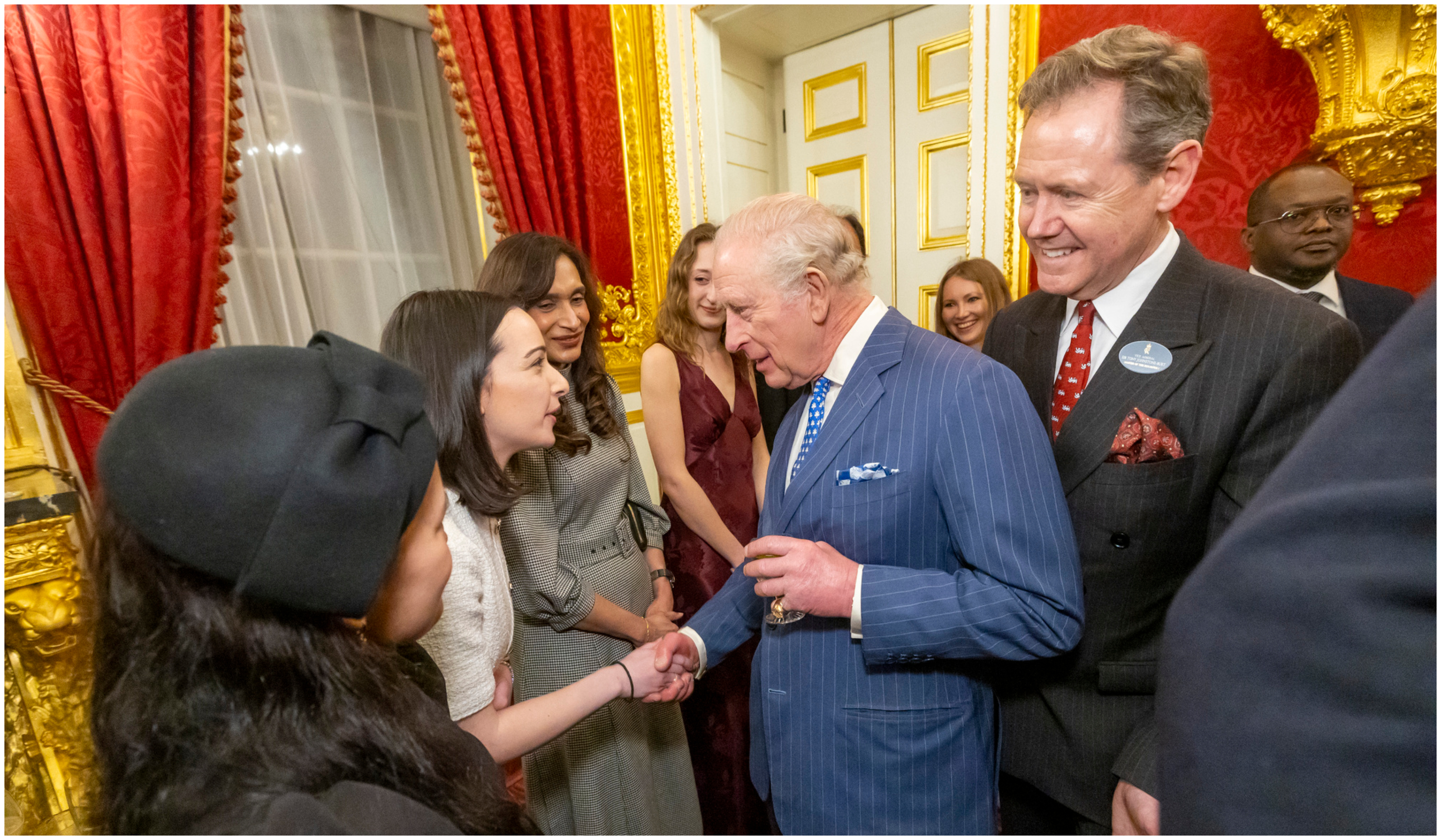 Χριστίνα Δυμιώτη: Η Κύπρια κοινωνική επιχειρηματίας συναντά τον Βασιλιά Κάρολο, την Βασίλισσα Καμίλα & τον Πρίγκιπα Αλβέρτο του Μονακό