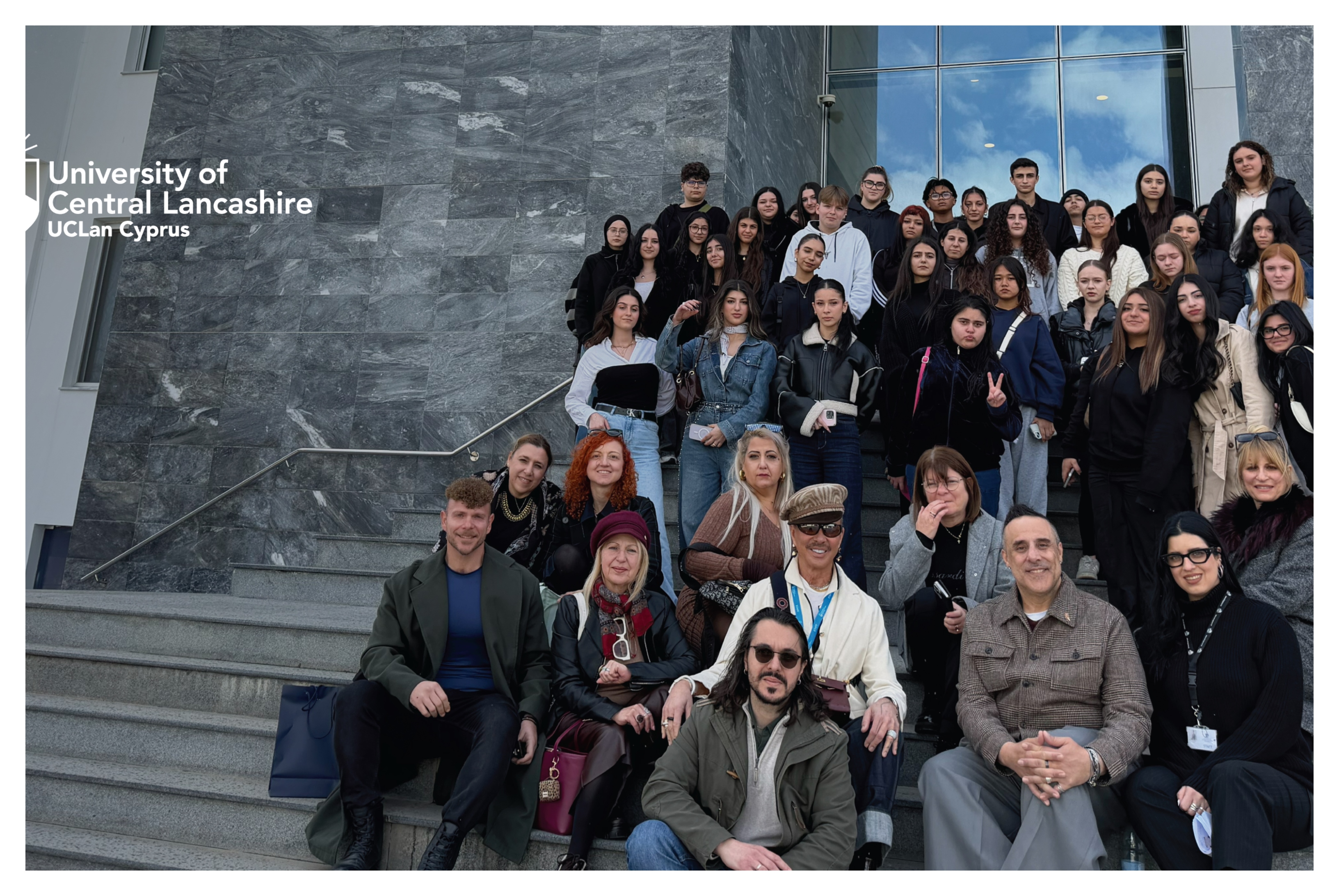 UCLan Cyprus: Η προσφορά σε μαθητές τεχνικών σχολών για την πασαρέλα του «Athens Fashion Week 2026»