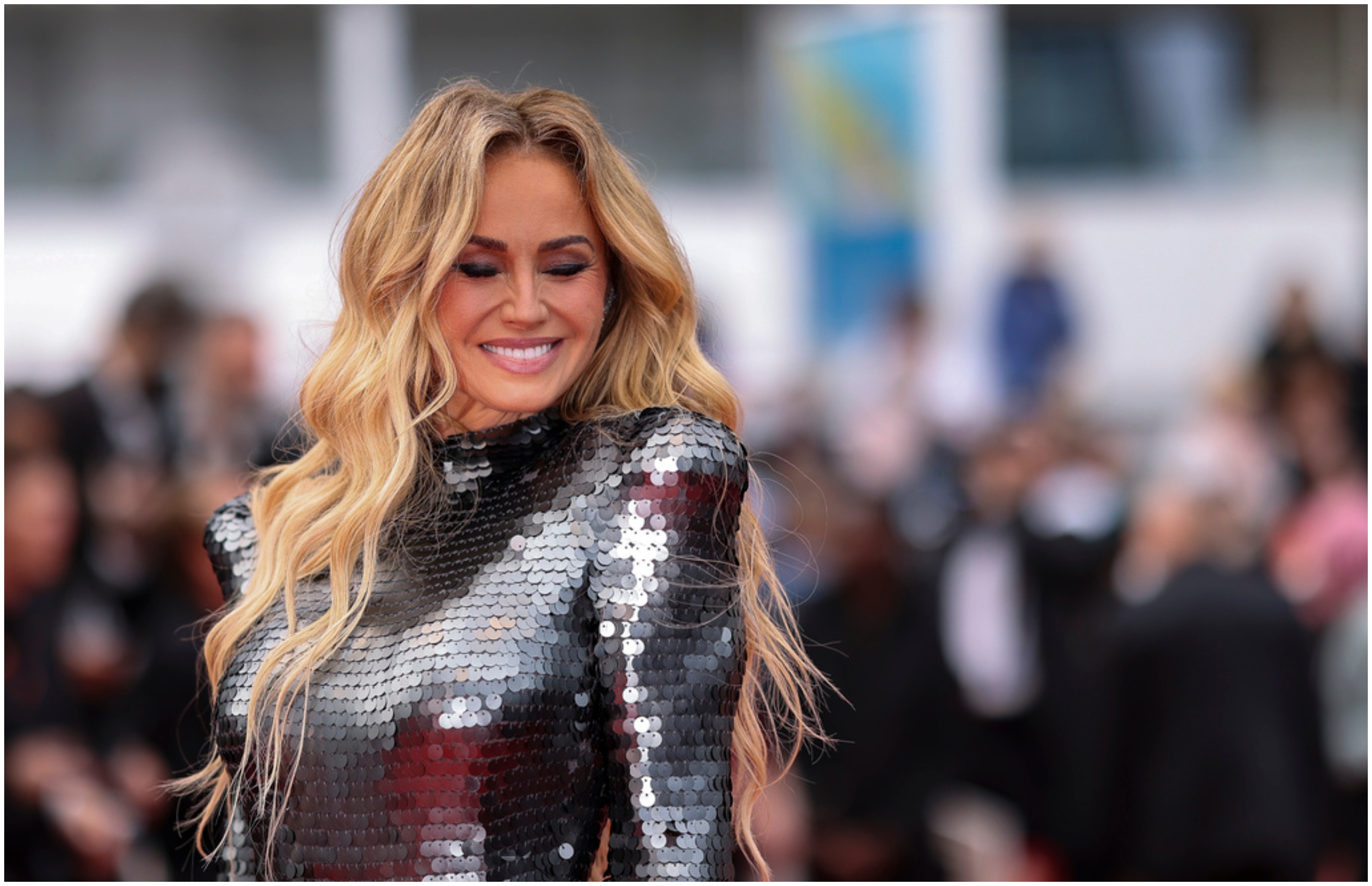 Αντριάνα Σκλεναρίκοβα: Αγνώριστη σε πρόσφατη εμφάνισή της στο Παρίσι (ΦΩΤΟ)