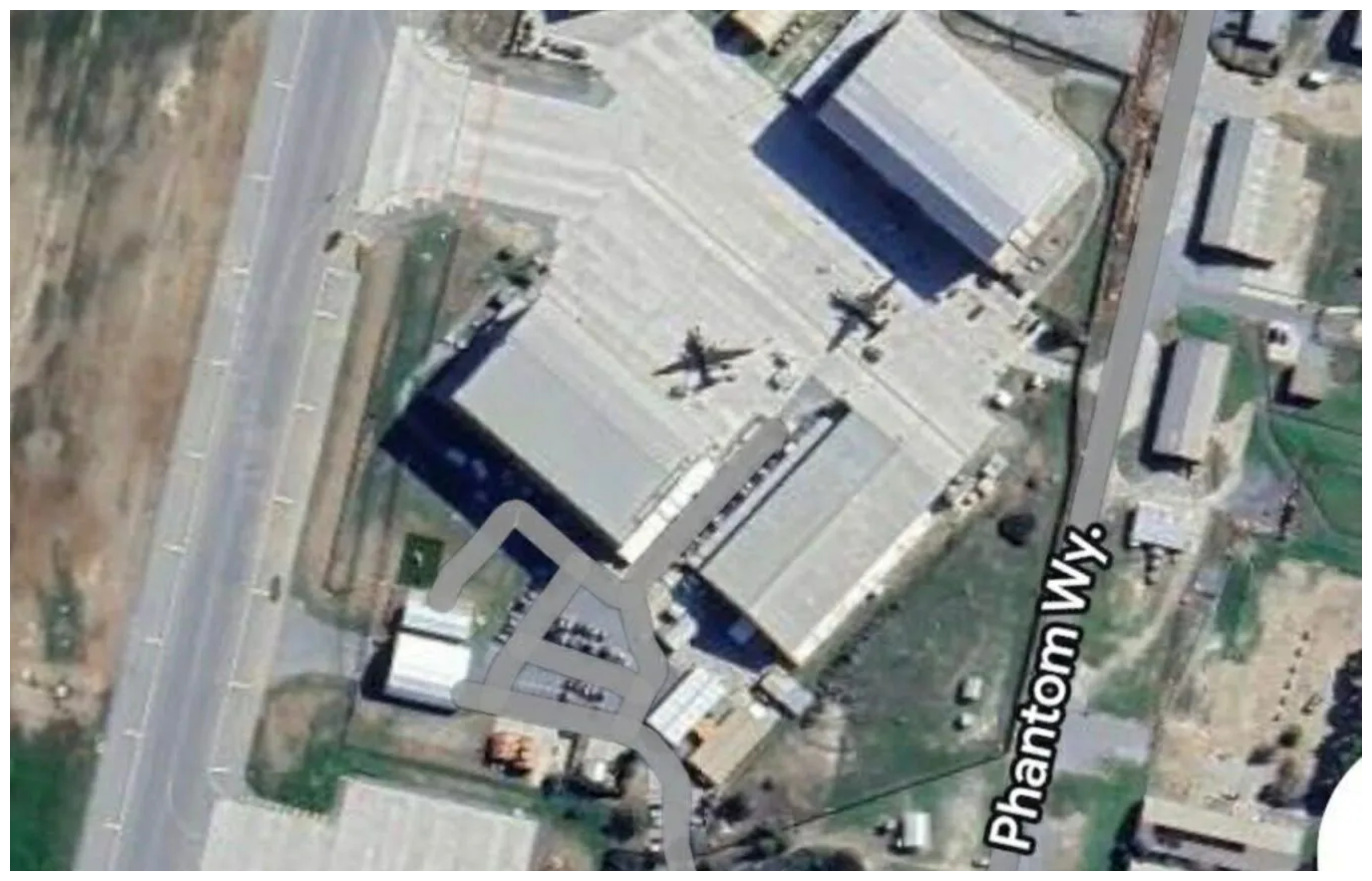 Info: Εδώ «χτύπησε» το drone στο Ακρωτήρι – Τι είχε μέσα η αποθήκη των Βρετανικών Βάσεων