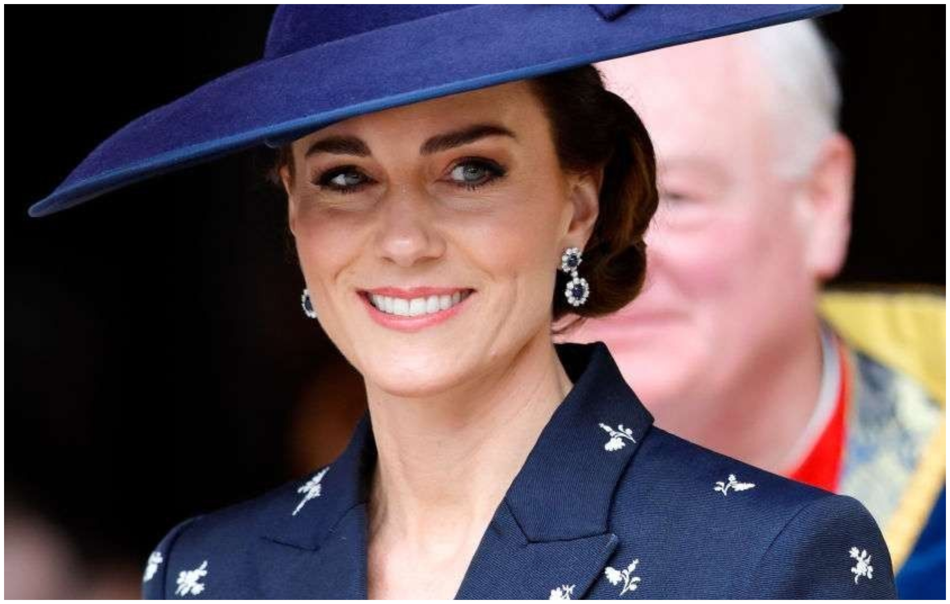 Kate Middleton: Mάγεψε το Windsor Castle με ένα φόρεμα-φόρο τιμής στη Nιγηρία (ΦΩΤΟ)