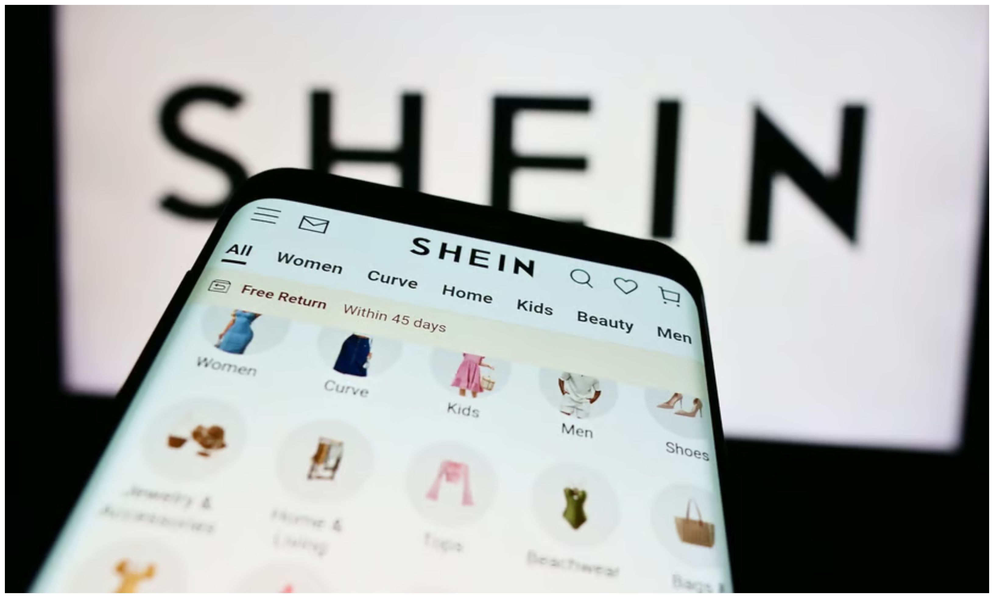 Η πρώτη εμφάνιση του «Mr. Shein»: Ποιος είναι ο μυστηριώδης δισεκατομμυριούχος πίσω από τον κολοσσό;