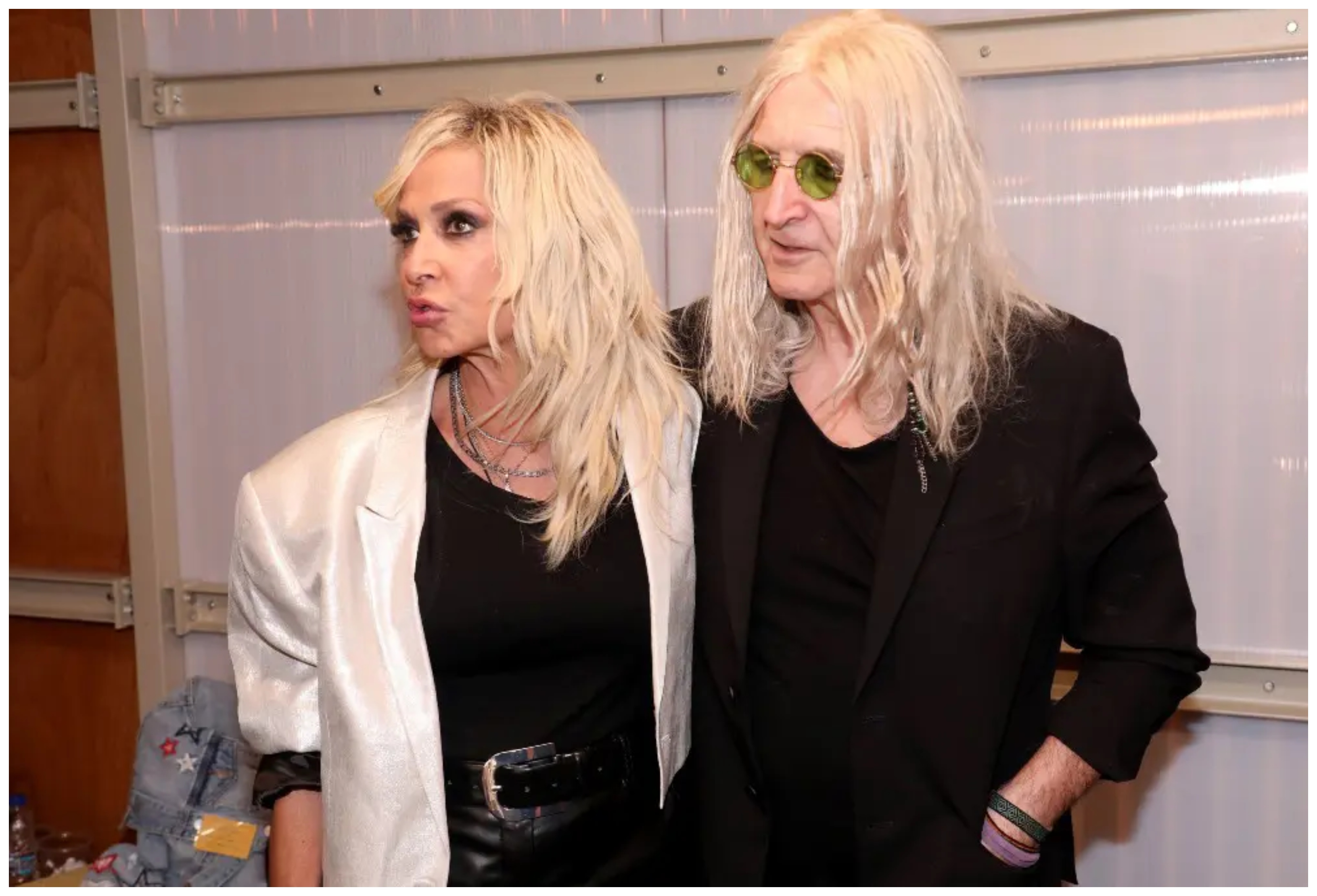 Νίκος Καρβέλας: Αντιδράσεις με το νέο του τραγούδι για τις γυναίκες – Οι στίχοι που ενόχλησαν