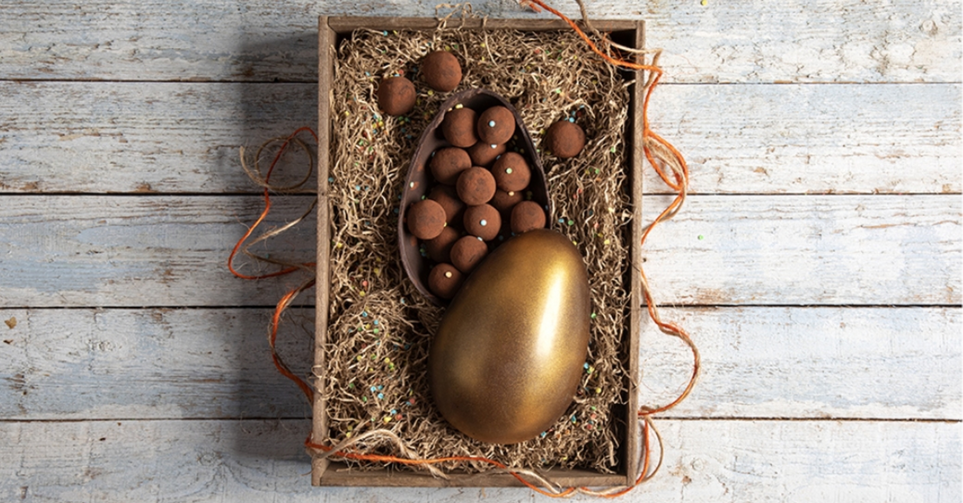 Συνταγή για σοκολατένιο αυγό γεμιστό με τρουφάκια