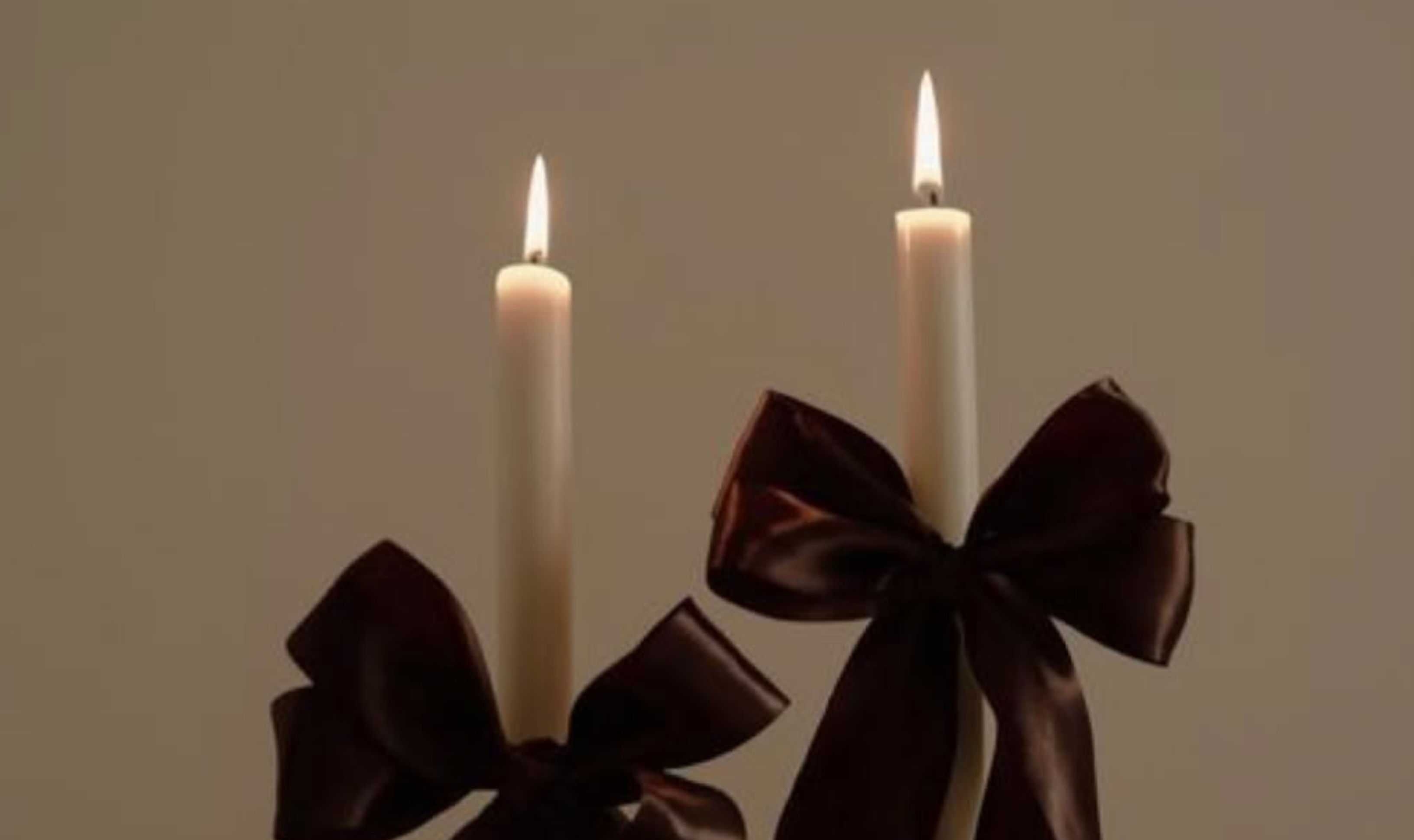 DIY λαμπάδες: 5 εύκολες ιδέες για να τις διακοσμήσεις μόνη σου