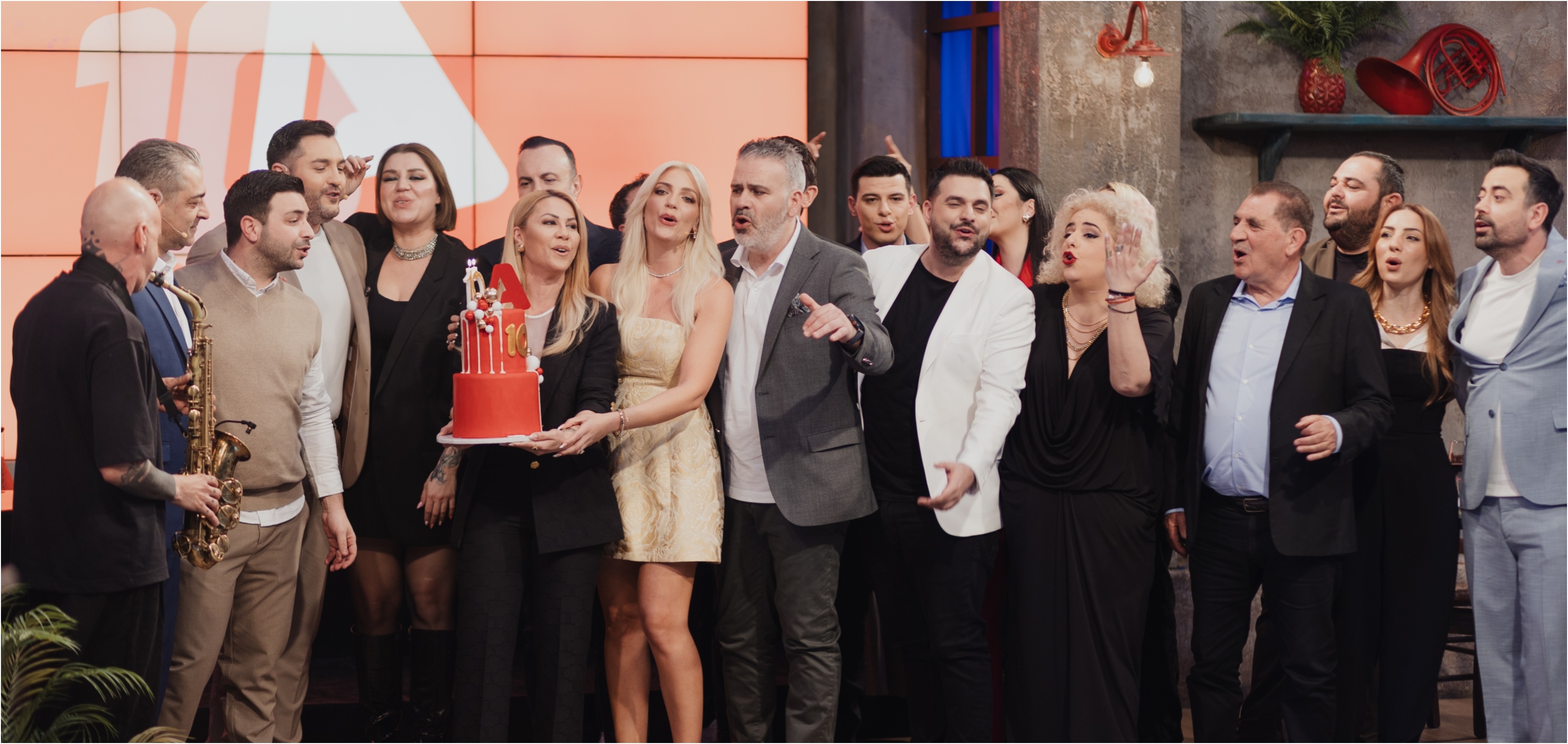 «Παραδοσιακή Βραδιά»: Αγαπημένα πρόσωπα του ALPHA Κύπρου γιόρτασαν με την ψυχή τους τα 10α του γενέθλια