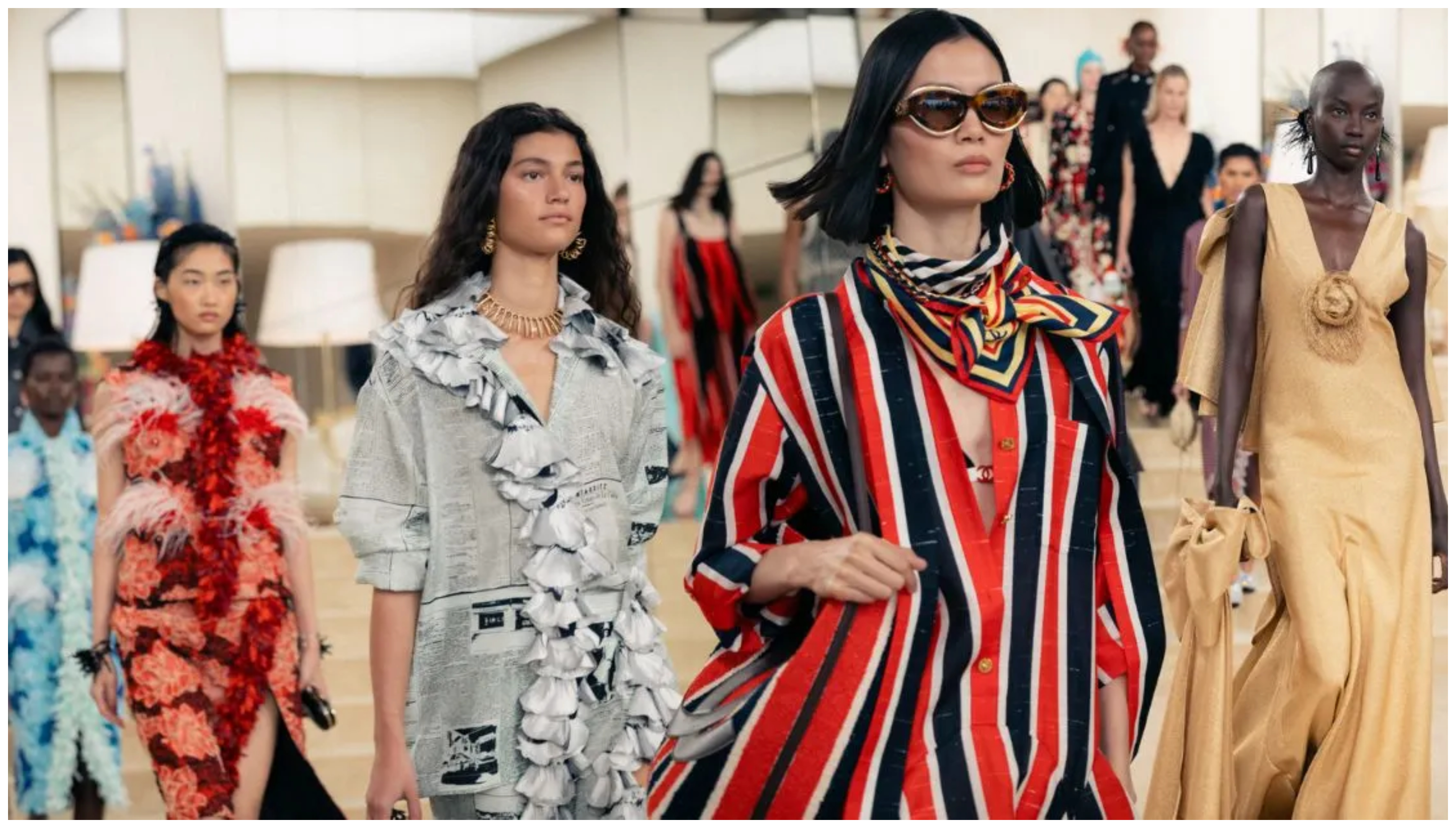 Chanel Cruise: Τα looks των καλεσμένων στο front row που έκλεψαν την παράσταση