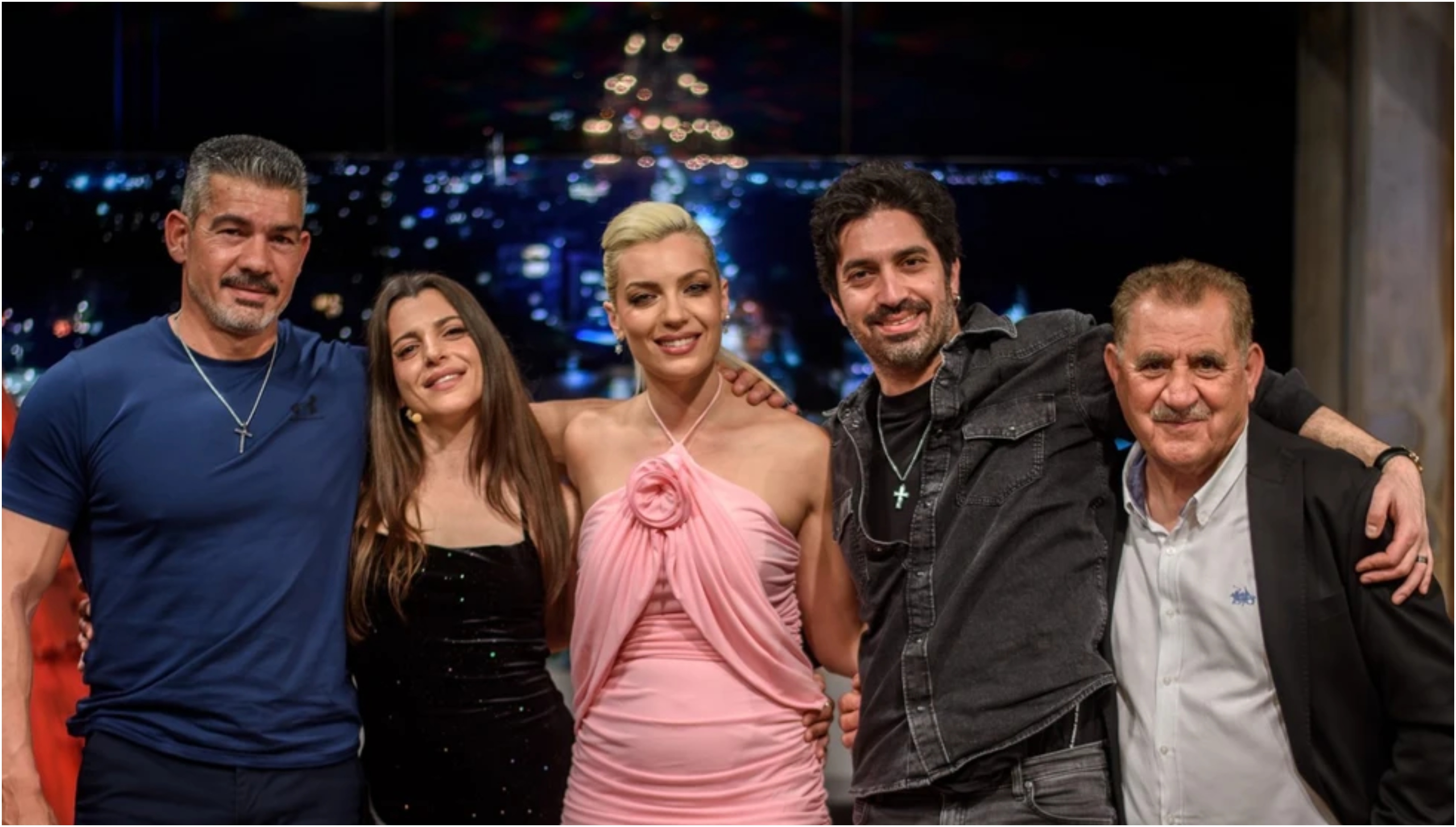 «Παραδοσιακή Βραδιά»: Ξεχωριστές στιγμές με κέφι και αγαπημένους ηθοποιούς