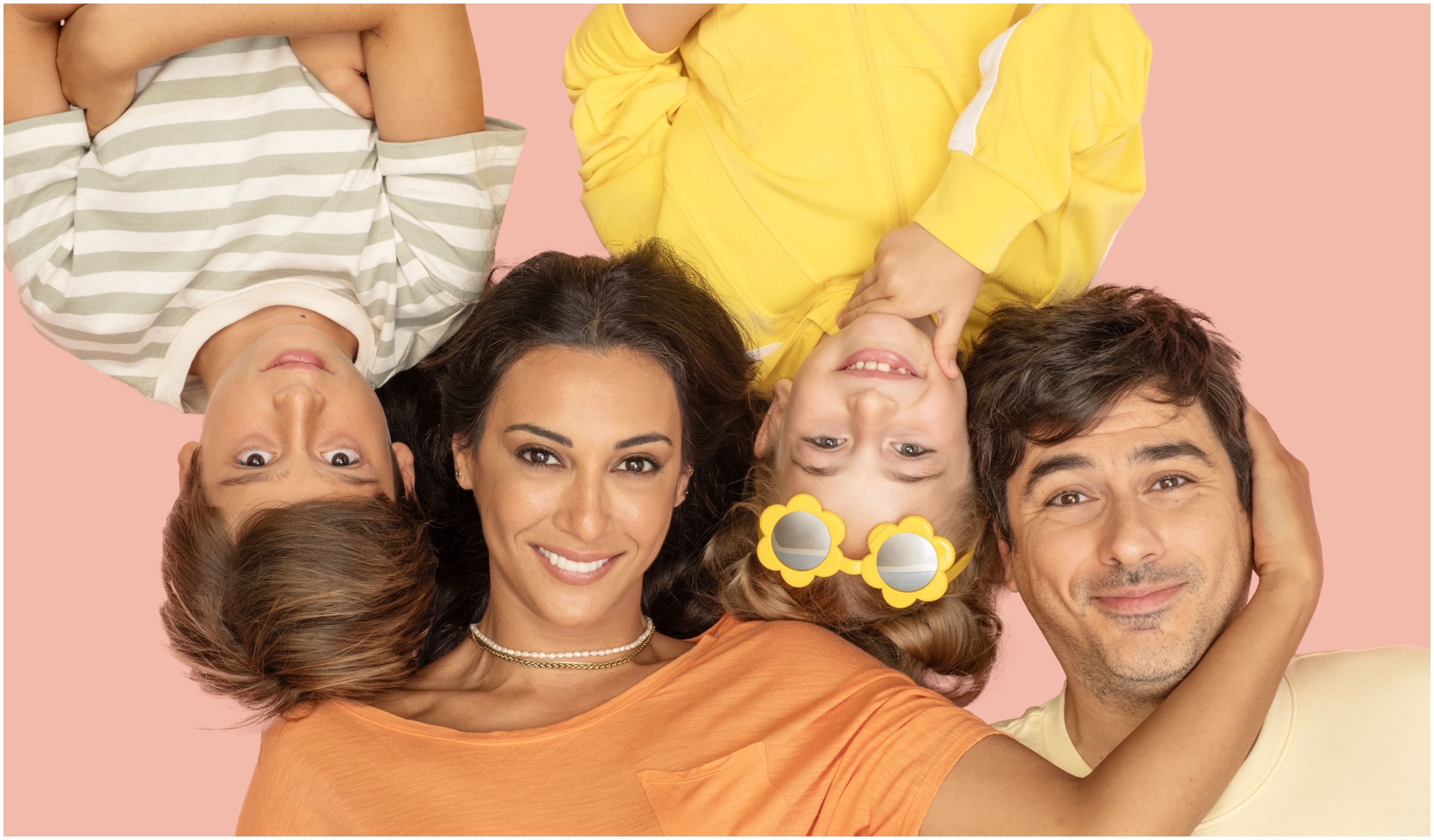 «Έχω Παιδιά»: Πρεμιέρα αύριο στον ALPHA Κύπρου με νέο κύκλο και άφθονο γέλιο