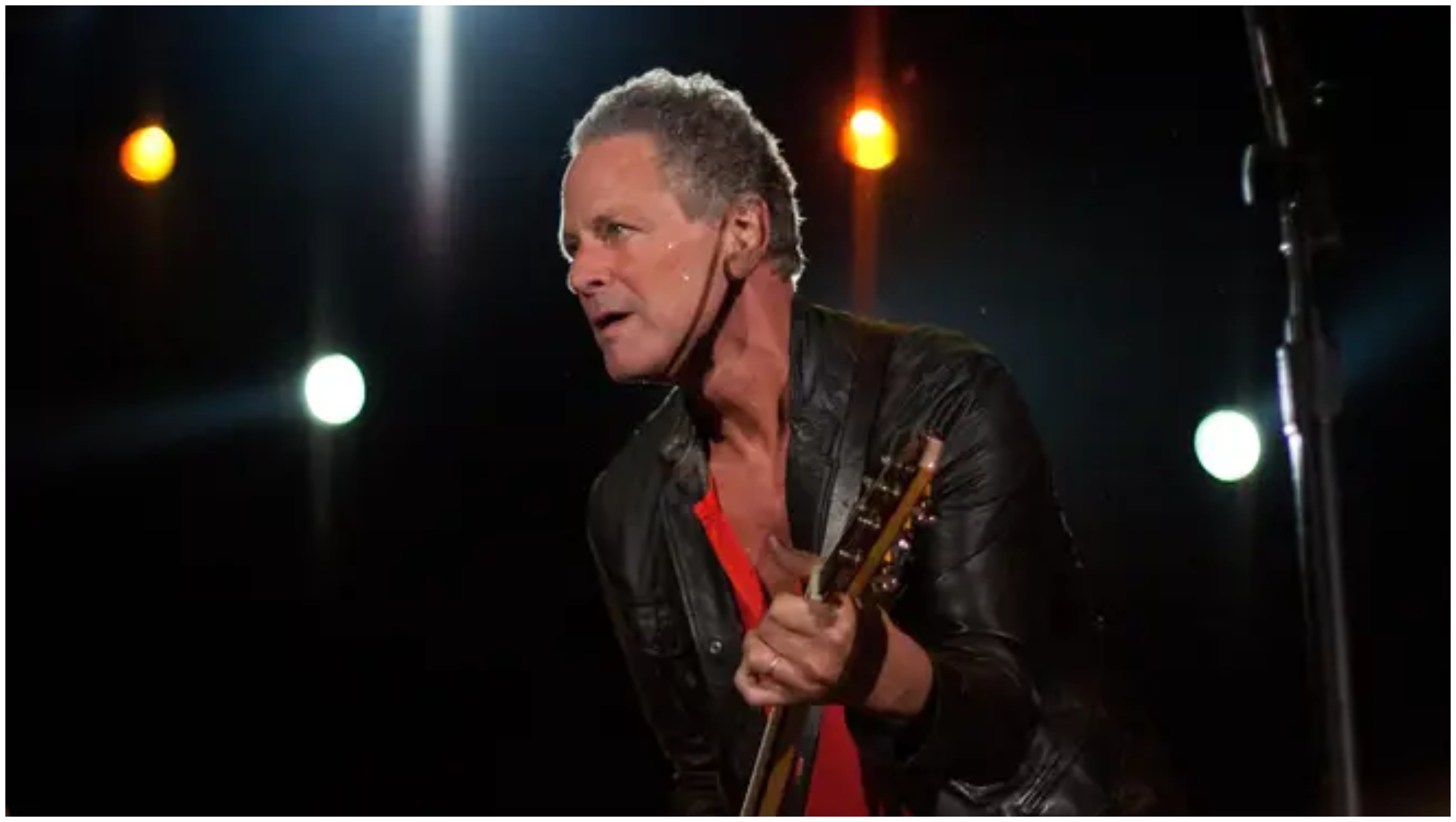 Γυναίκα επιτέθηκε στον πρώην κιθαρίστα του συγκροτήματος Fleetwood Mac – Τι συνέβη;