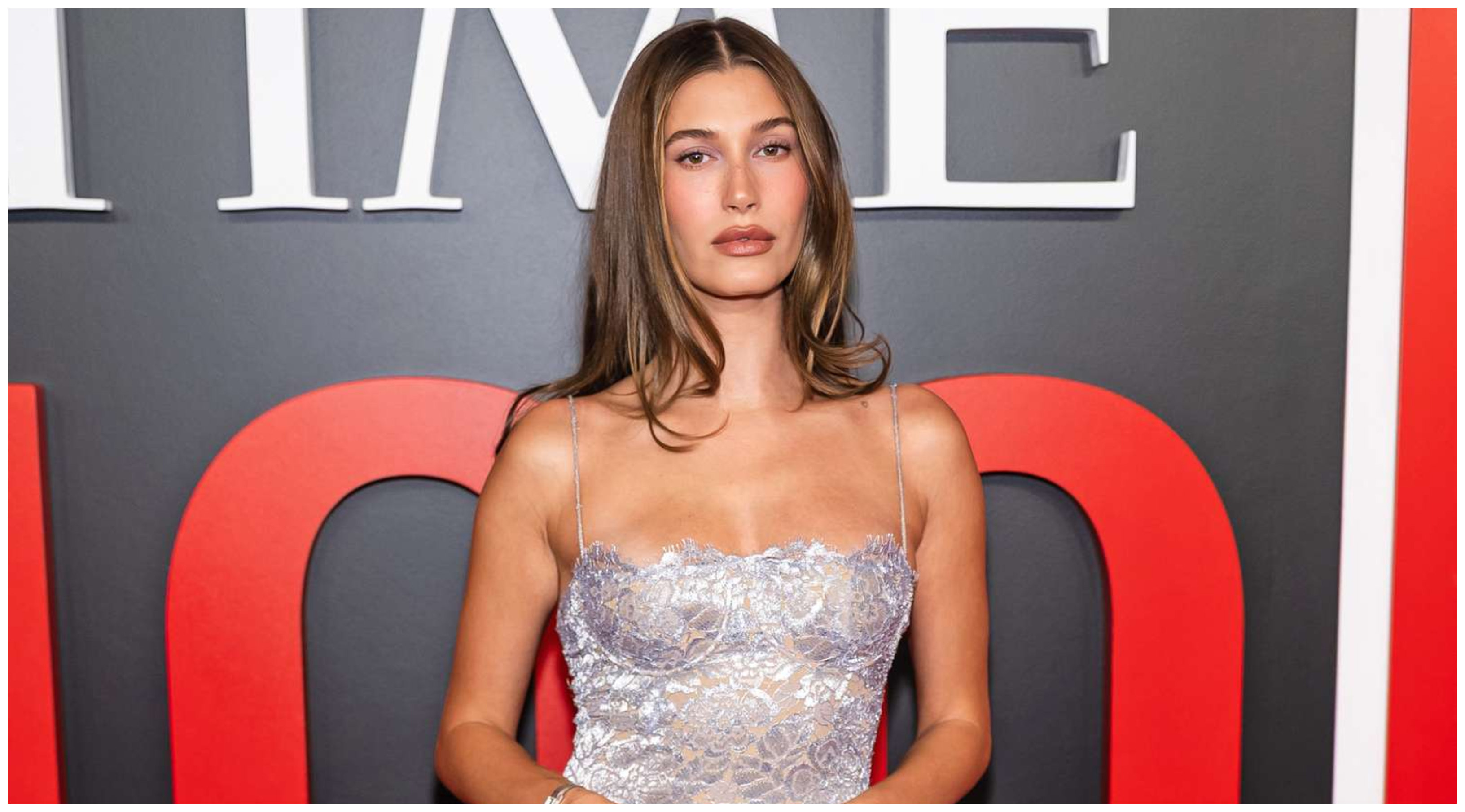 Η Calvin Klein έντυσε την Hailey Bieber για το  TIME100 Gala 2026