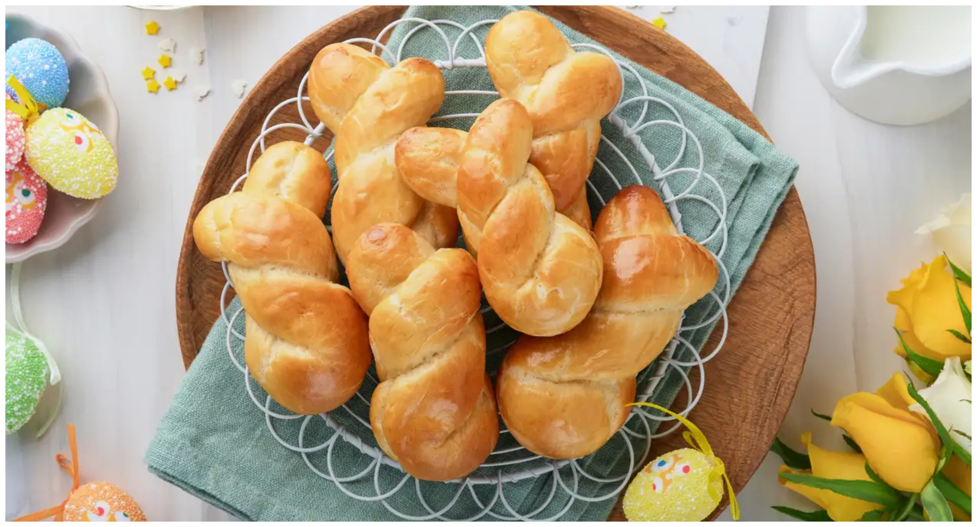 Η συνταγή για Πασχαλινά κουλουράκια που θα μοσχοβολήσει το σπίτι