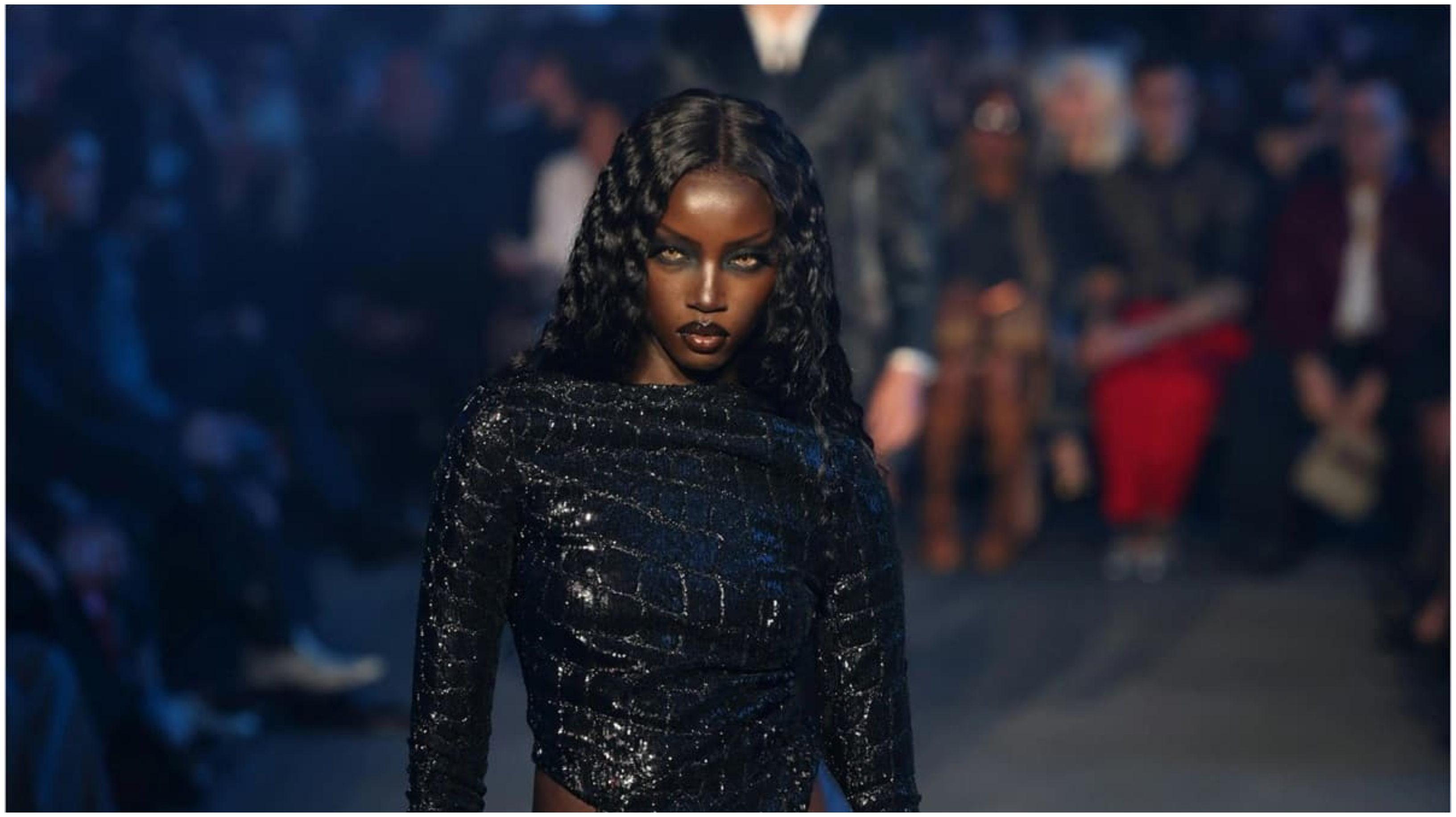 Gucci Cruise 2027: Τα sleek hair looks και το dark glam makeup του show