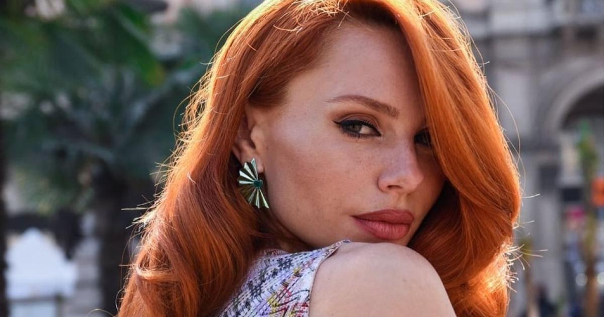 Emily in Paris: Η Έβελυν Καζαντζόγλου εισέβαλε  στη σειρά – Όλες οι λεπτομέρειες (Βίντεο)