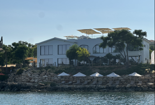 Το HELLO! σου χαρίζει τις καλοκαιρινές διακοπές σου στο Sirena Bay Luxury Suites