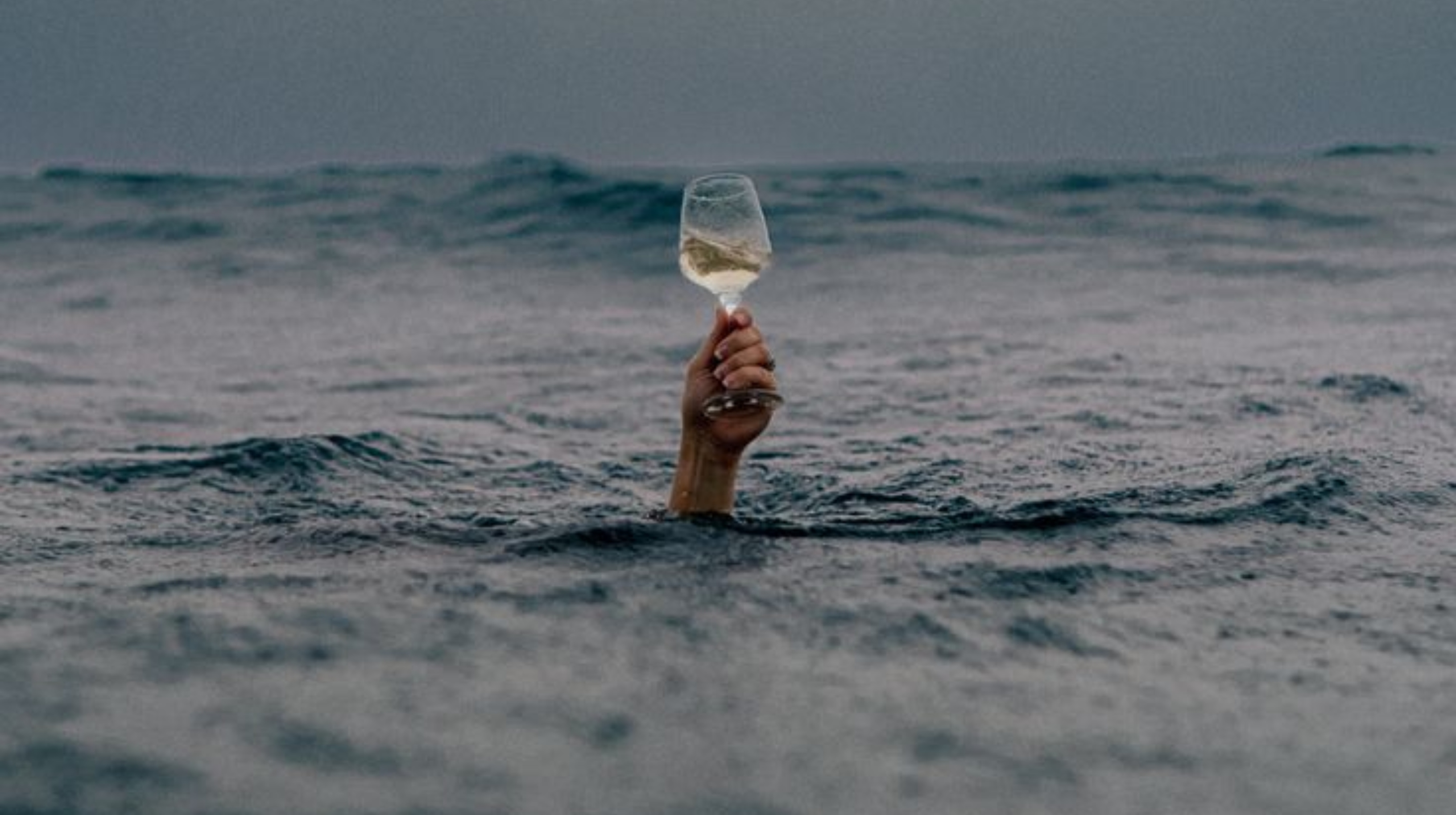 Ζώδια 19/6: Το πρωί οργάνωση, το βράδυ νευρικότητα & απρόοπτα – Ποιοι θα επηρεαστούν
