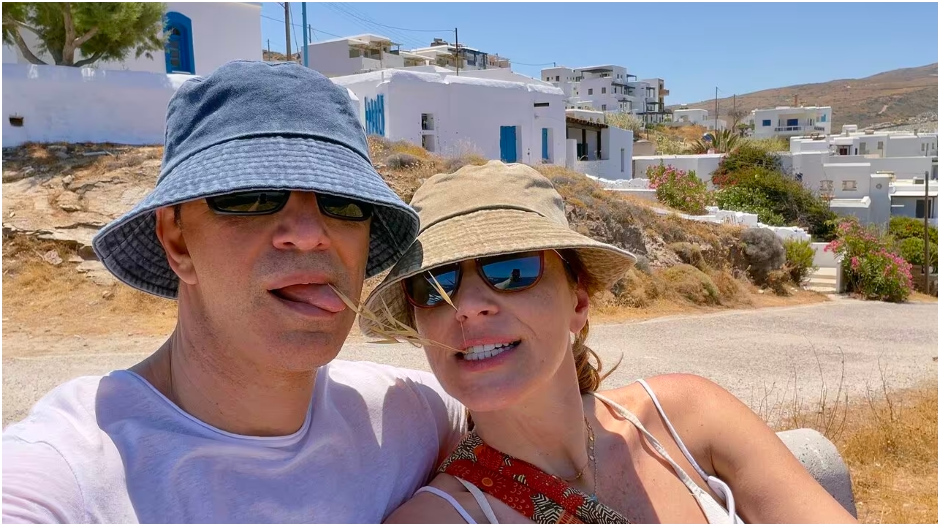 Σάκης Ρουβάς & Κάτια Ζυγούλη Φιλοξενούνται στη Σίφνο από τη Ρένα Μόρφη