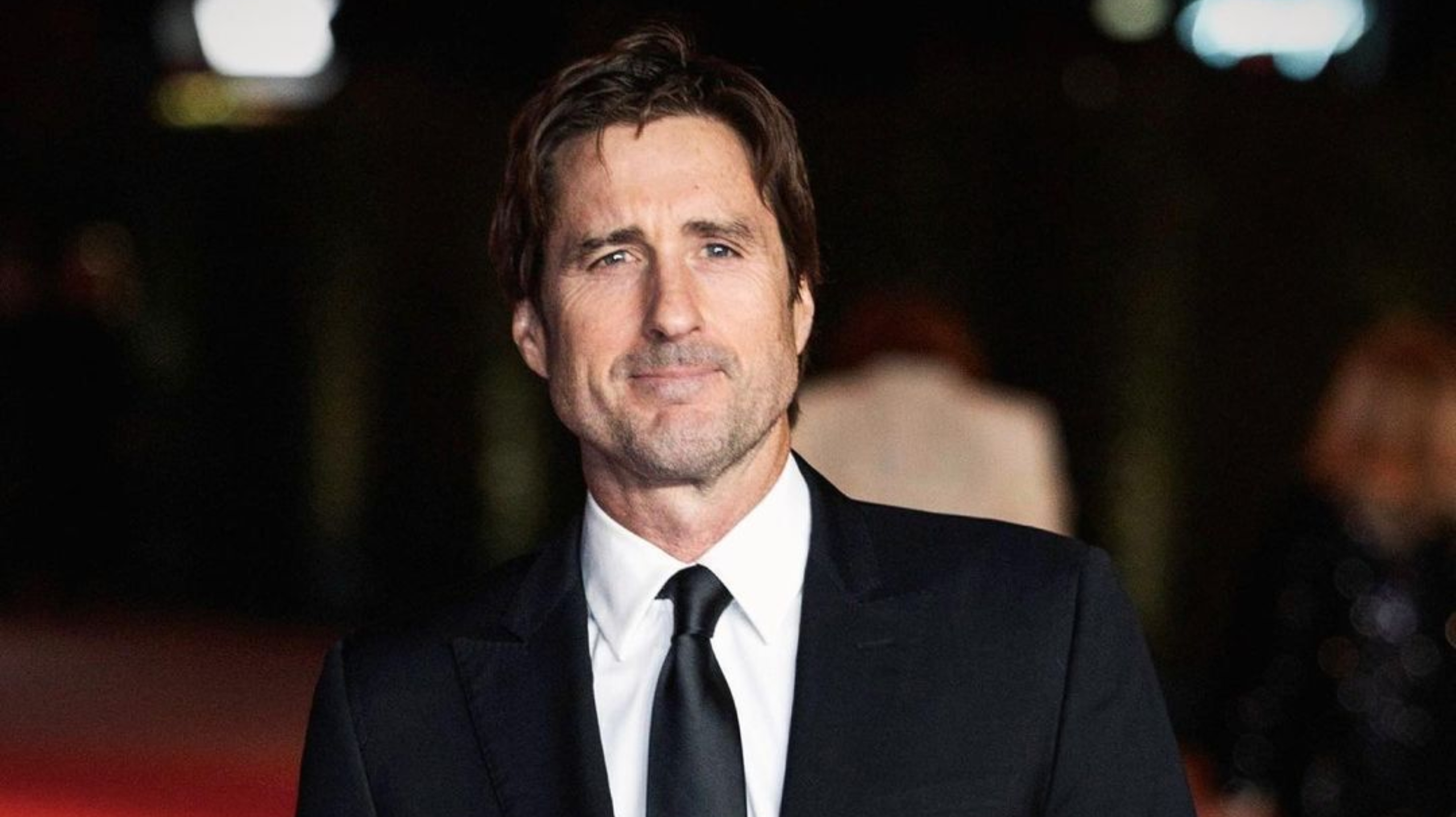 Luke Wilson: Εμφανίστηκε με τη νεογέννητη κόρη του στη συνέντευξη Τύπου για τη νέα σειρά του