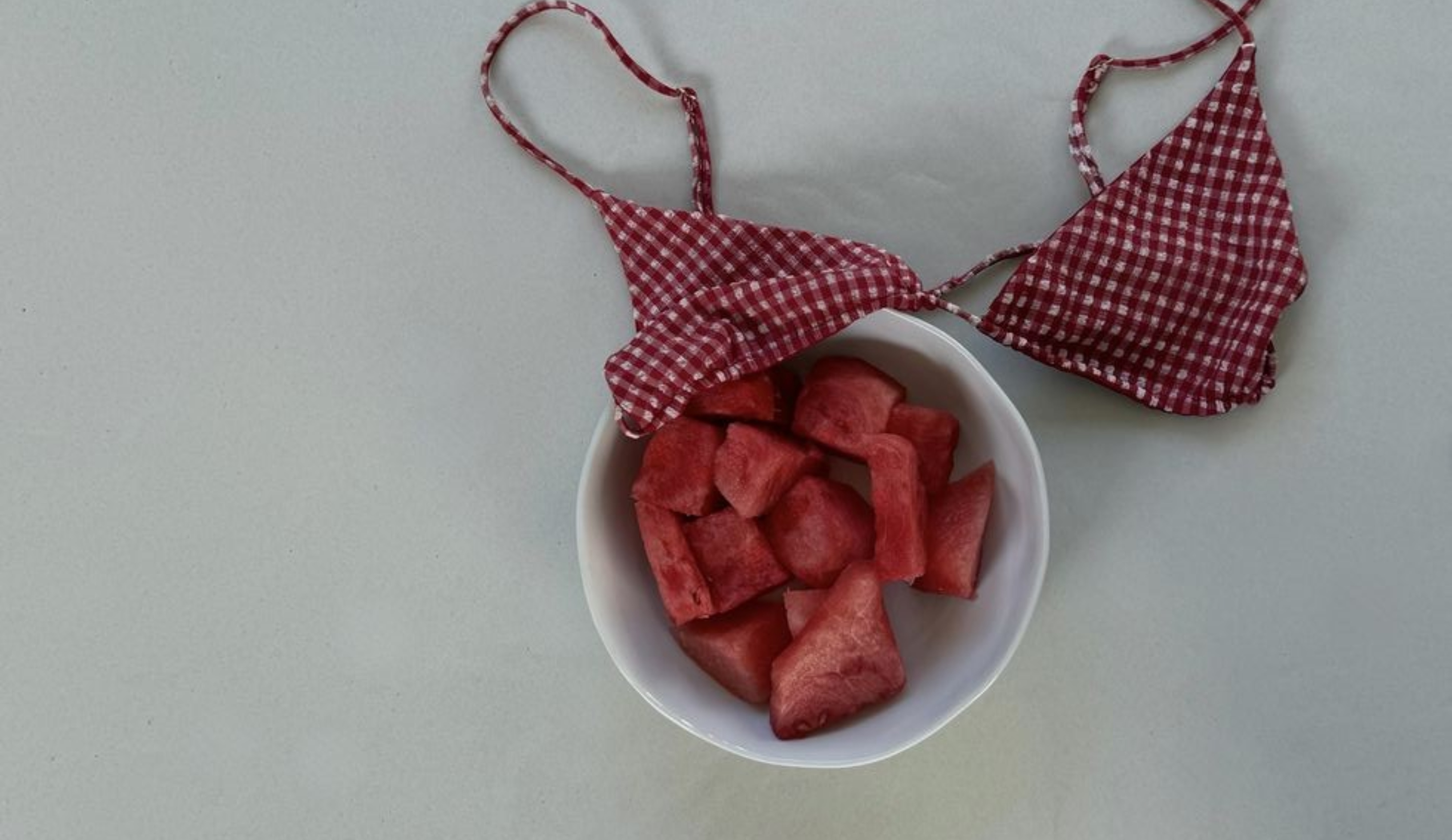 Gingham: Θα το επιλέγεις όλο το καλοκαίρι και αυτός είναι ο λόγος
