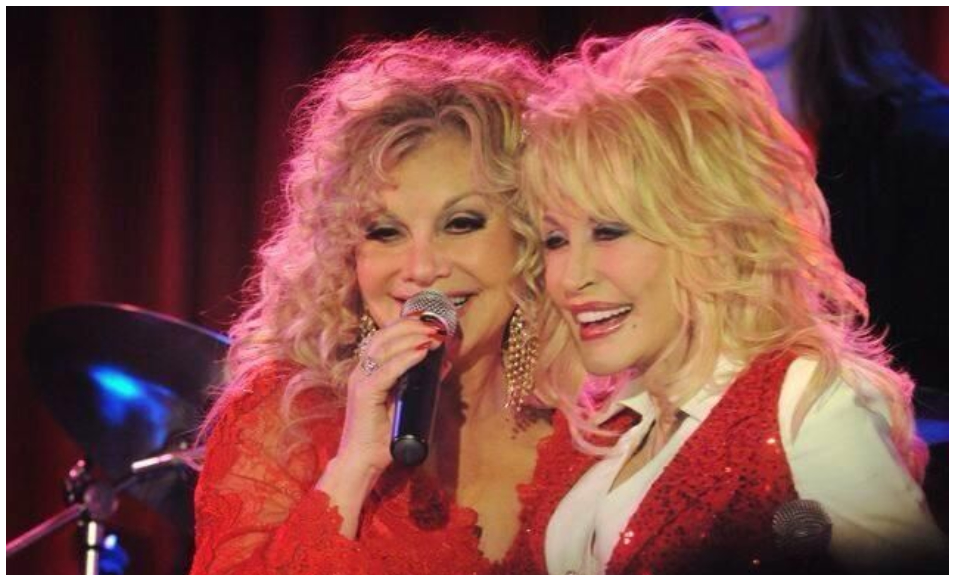 Dolly Parton: Η συγκινητική αποκάλυψη της αδελφής της για την τελευταία τους συζήτηση