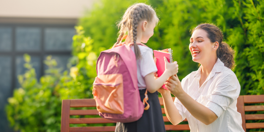 Back to School με M&S: Σχολικές στολές που κάνουν την προετοιμασία πιο εύκολη, σε νέες χαμηλότερες τιμές!