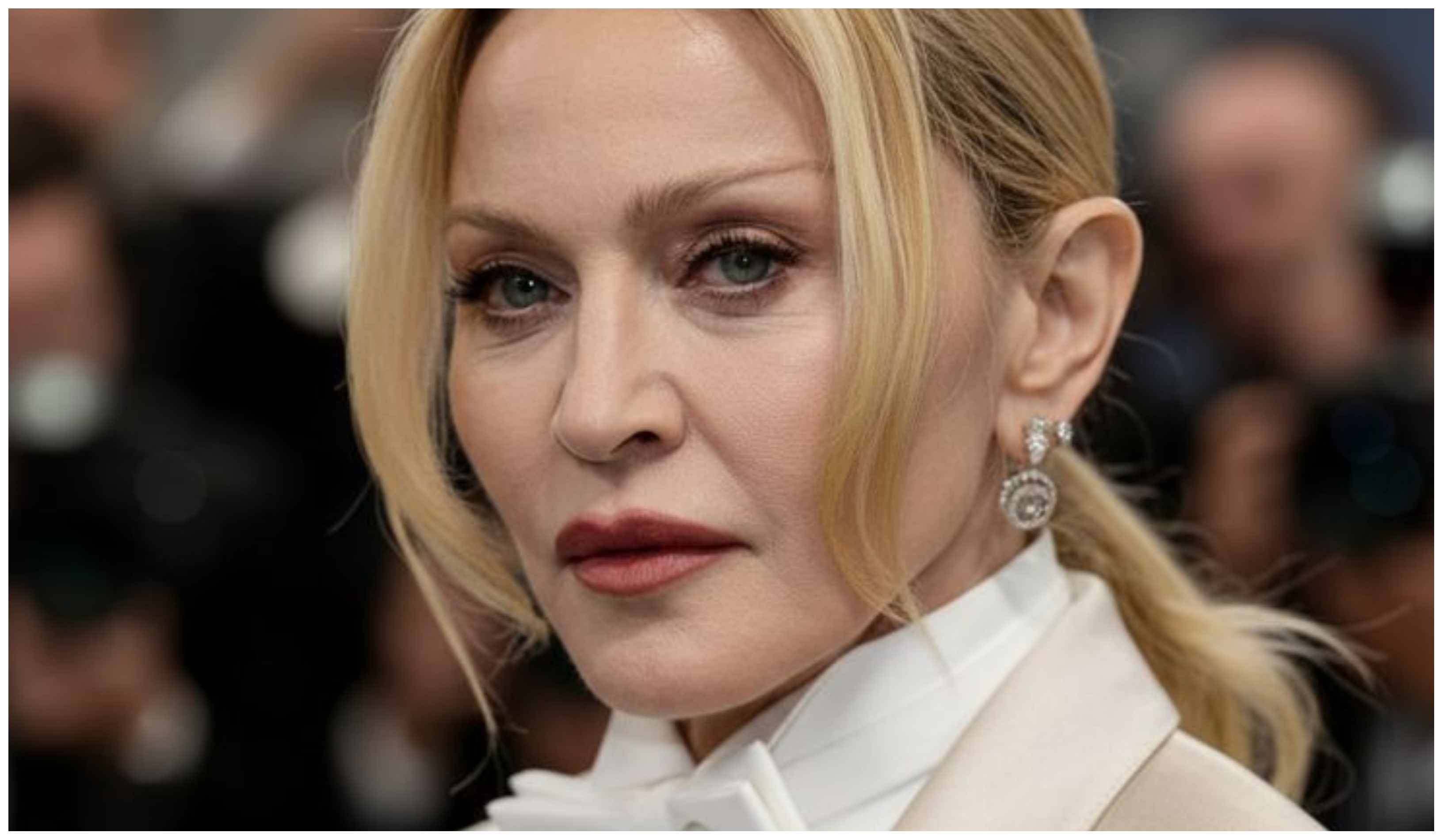 Madonna: Το προσκύνημα στα Μετέωρα λίγο πριν τον Δεκαπενταύγουστο – Η άφιξη με ελικόπτερο
