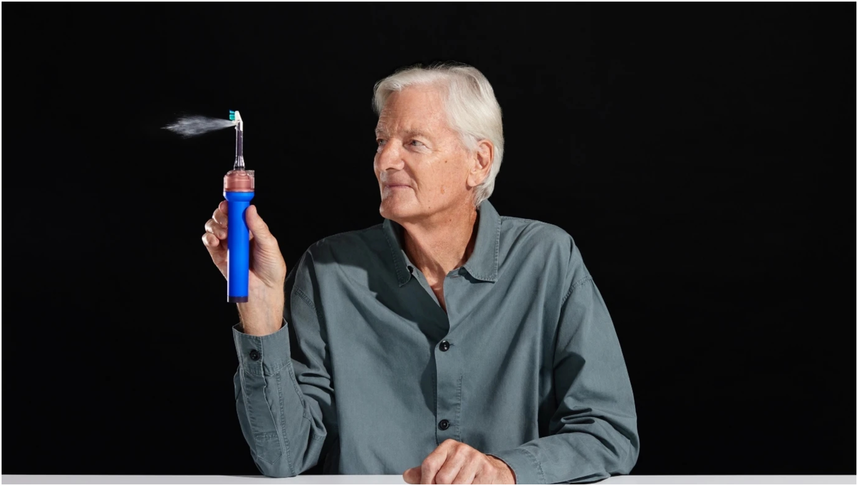 Η Dyson φέρνει την επανάσταση: Η οδοντόβουρτσα του μέλλοντος «βλέπει» μέσα στο στόμα σας