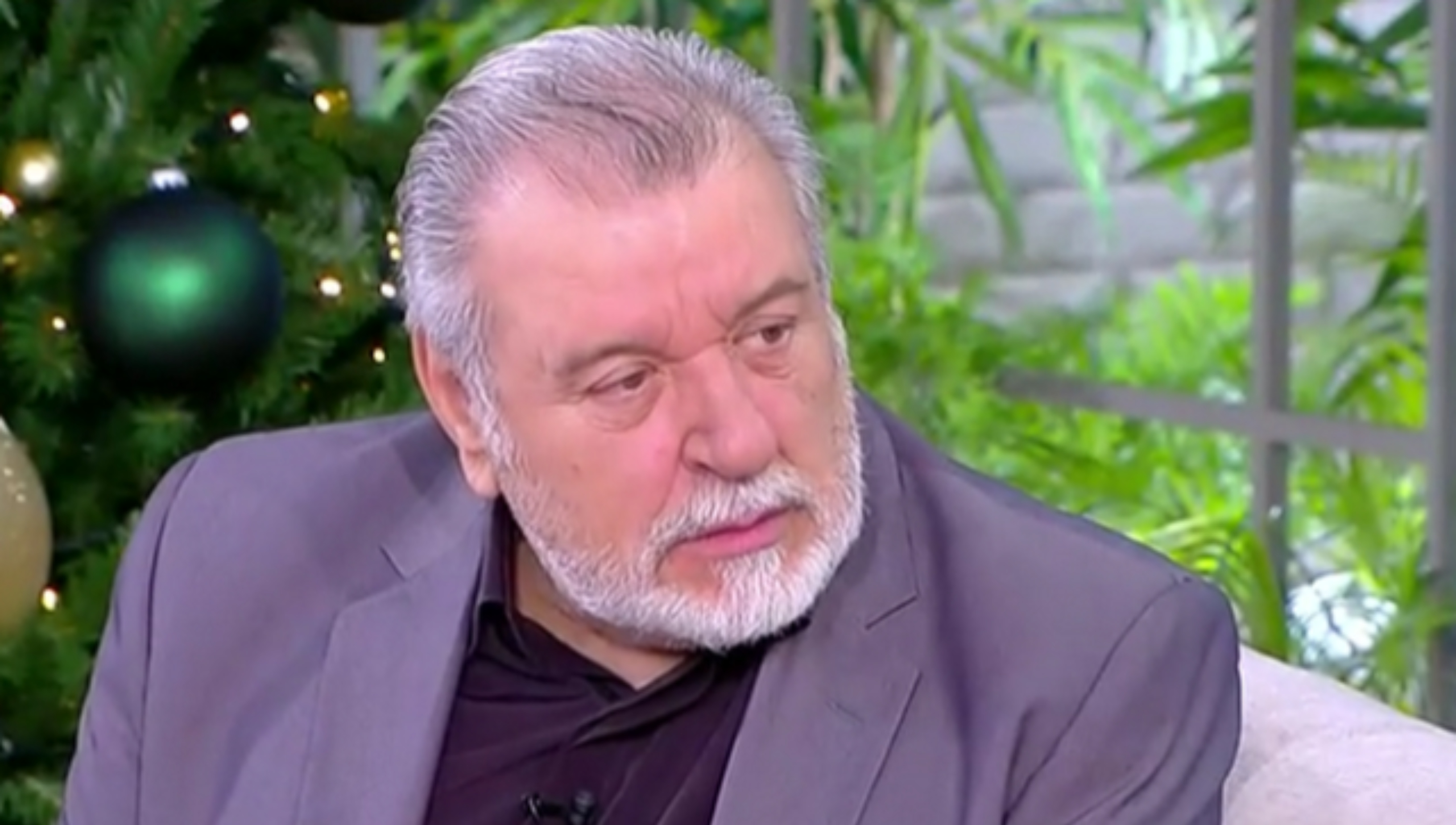 Η πρώτη δημόσια εμφάνιση του Τάσου Χαλκιά μετά την καταστροφική πυρκαγιά 