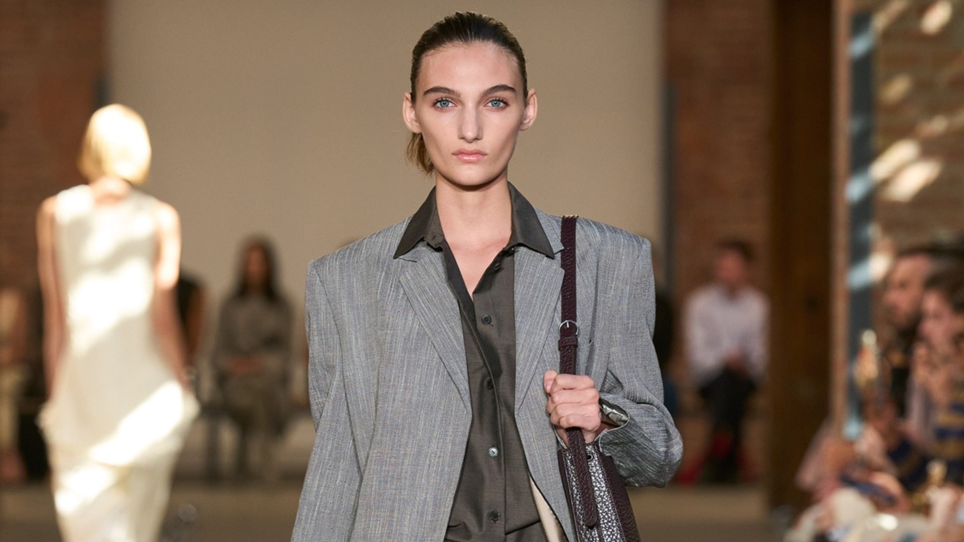 Η Calvin Klein Collection της Veronica Leoni για την Άνοιξη 2027παρουσιάστηκε στην εβδομάδα μόδας της Νέας Υόρκης