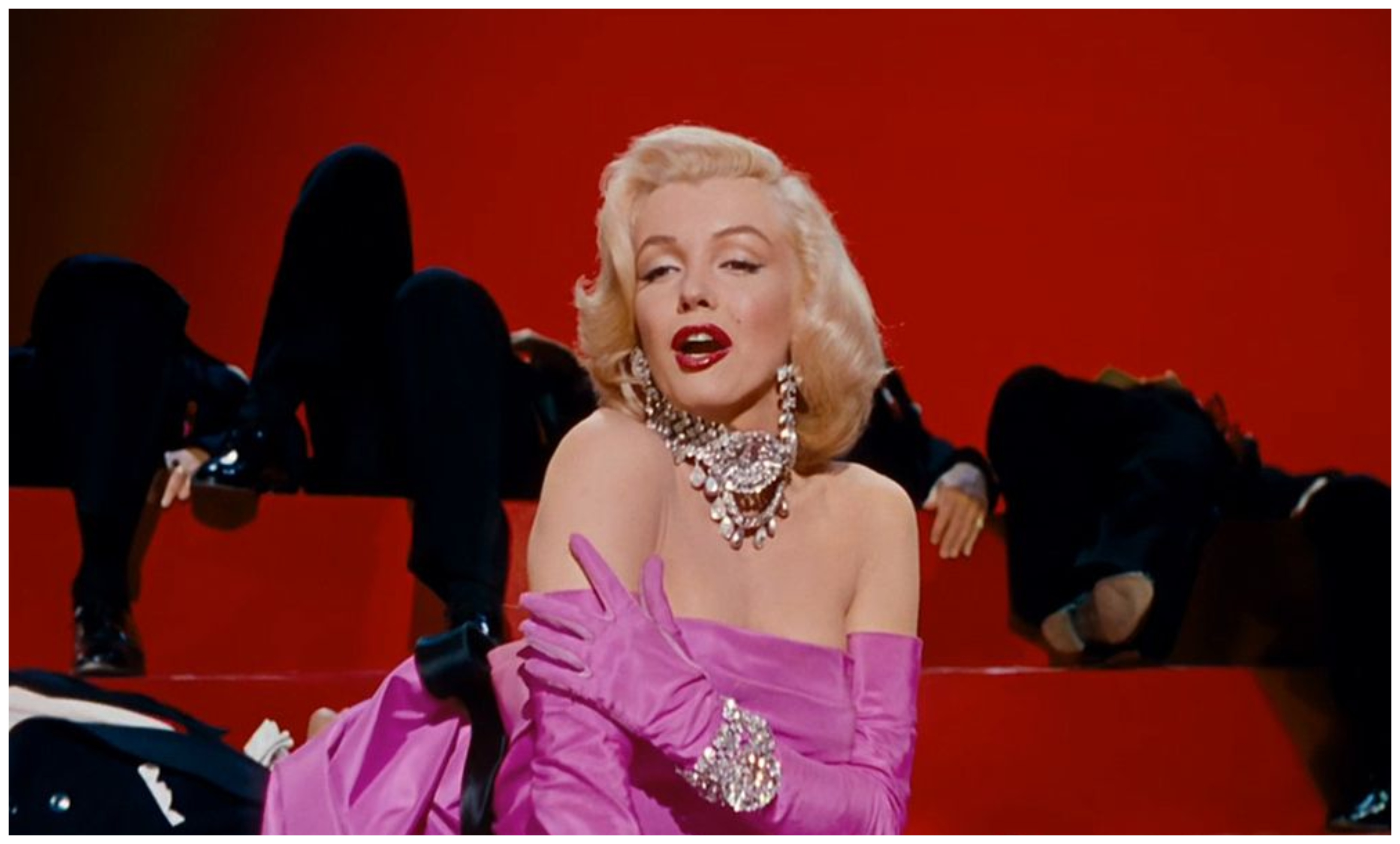 Η Barbie τιμά τα 100 χρόνια από τη γέννηση της Marilyn Monroe με μια νέα συλλεκτική κούκλα