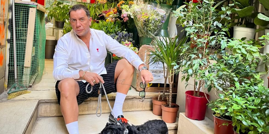 Γιώργος Μαζωνάκης: Η άγνωστη ιστορία από τα παιδικά του χρόνια που αποκάλυψε ο Πέτρος Πολυχρονίδης