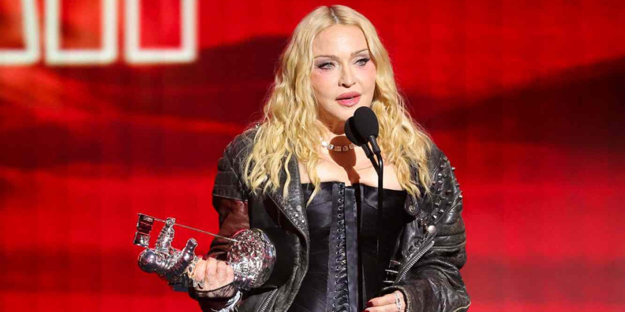 Η απόλυτη γυναικεία κυριαρχία: Madonna και Taylor Swift έγραψαν ιστορία