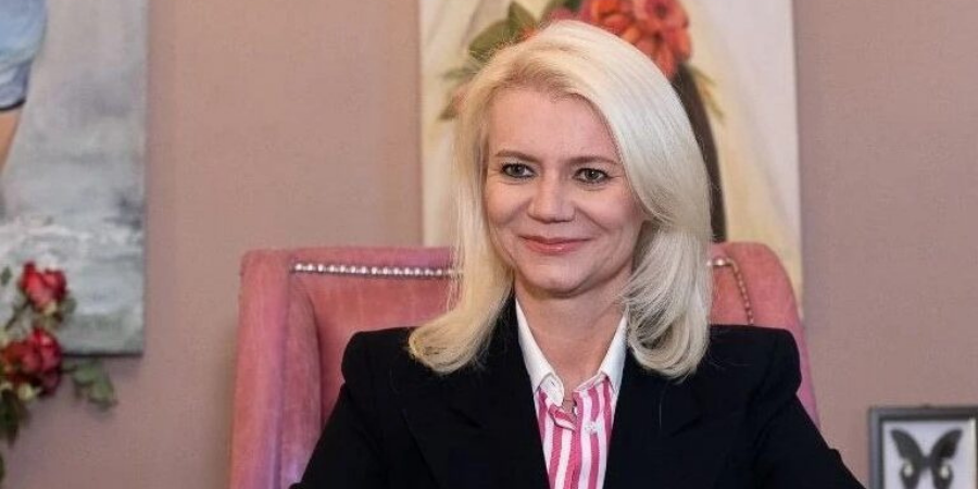 Θάνατος Μαζωνάκη: Το «Κβαντικό Πανεπιστήμιο» της Χαβάης και το πτυχίο της Ιωάννας Γάκα