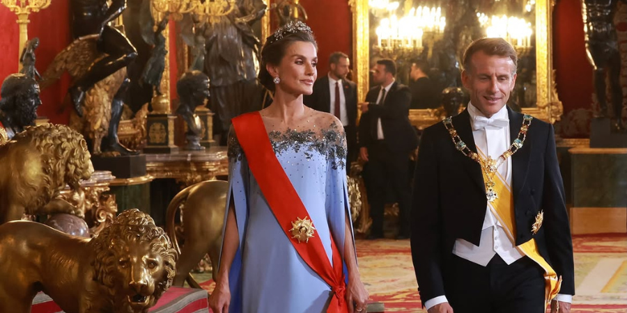 Βασίλισσα Letizia: Η αγαπημένη της «Floral Tiara» έκανε ξανά την εμφάνισή της – Το εντυπωσιακό Carolina Herrera look
