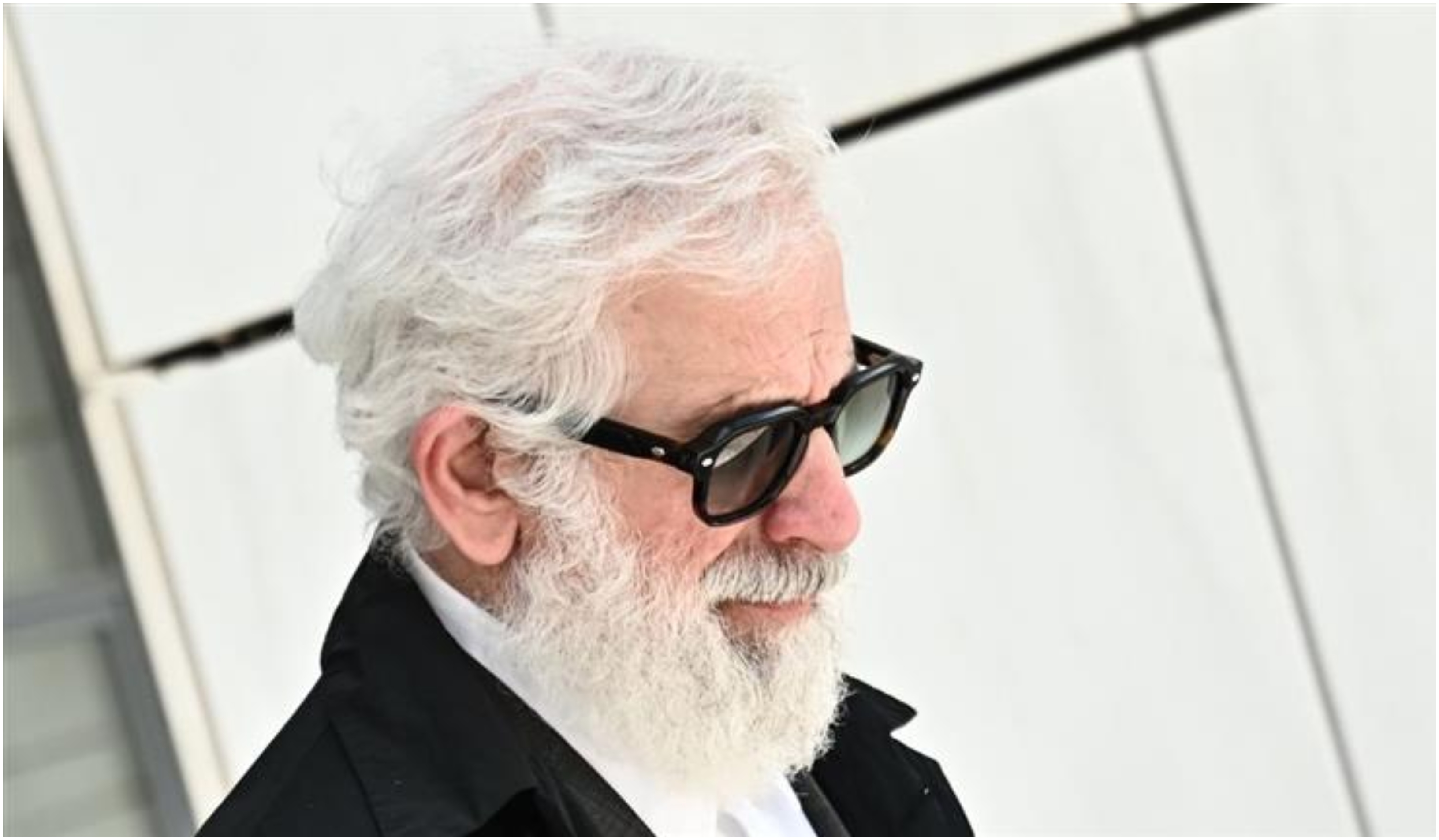 «Ο Φιλιππίδης είναι ένας από τους μεγαλύτερους Έλληνες ηθοποιούς, μας έχει λείψει από την τηλεόραση»