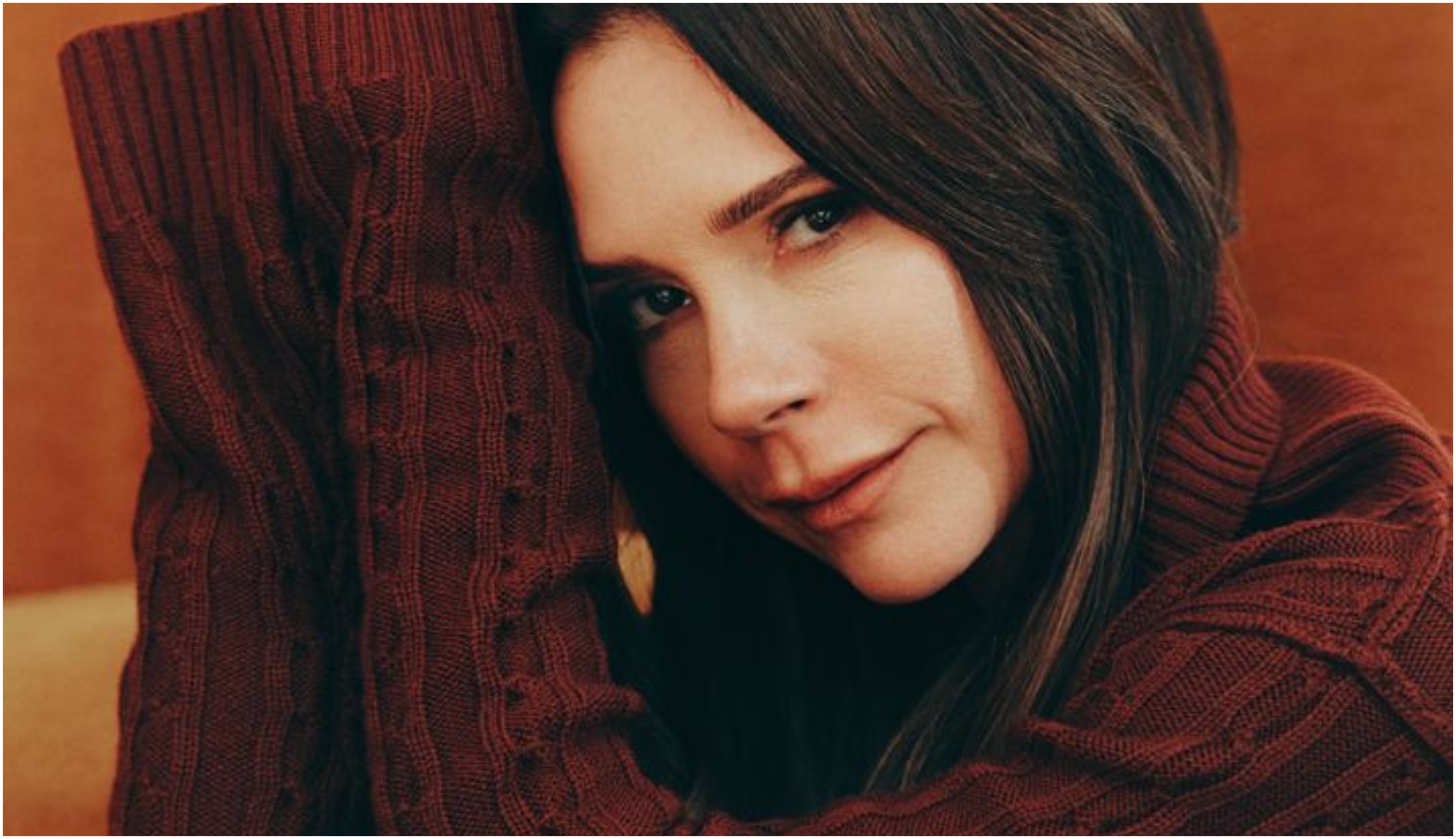 Victoria Beckham: Έκανε γυμναστική με ψηλοτάκουνες γόβες και δερμάτινη φούστα λίγο πριν το Paris Fashion Week