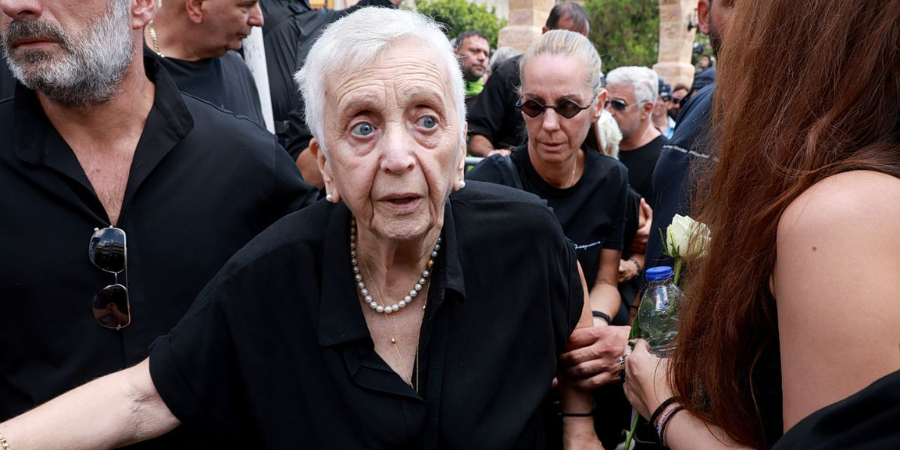 Ξεσπά η μητέρα του Γιώργου Μαζωνάκη: «Να τιμωρηθούν με τον χειρότερο τρόπο»