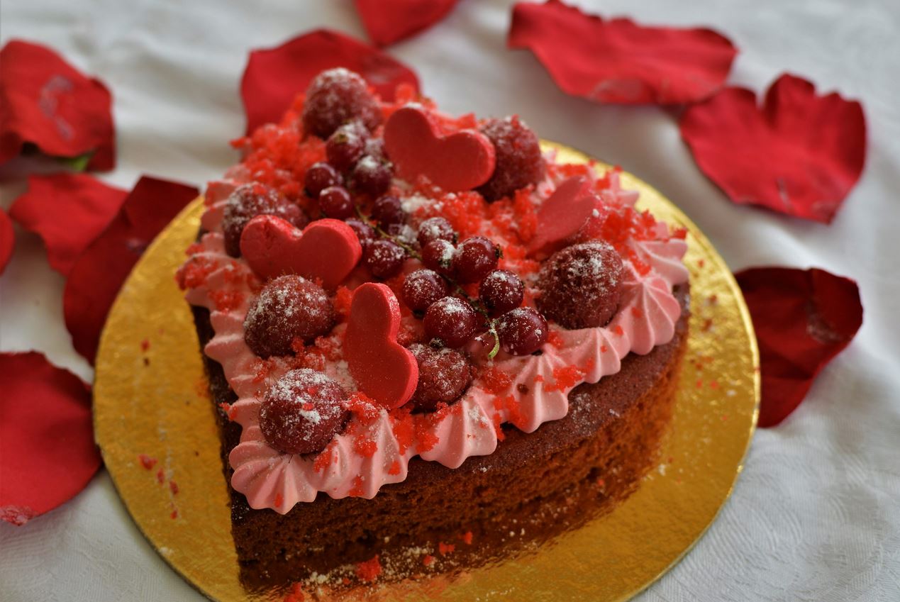 Η απόλυτη τούρτα red velvet για την ημέρα του Αγίου Βαλεντίνου