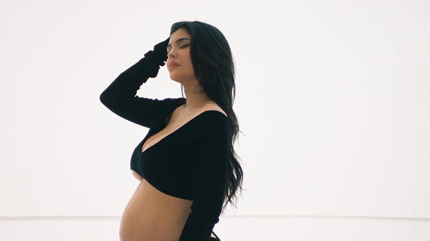 Kylie Jenner: Δεν θα πιστεύετε πόσο κόστισε το λούτρινο αρκουδάκι που έκανε δώρο στο γιο της