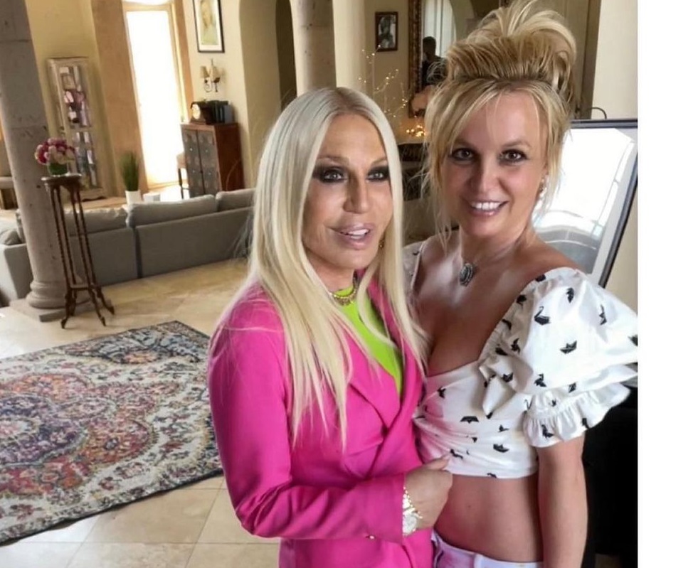 Britney Spears - Donatella Versace: Συναντήθηκαν ξανά για τον πιο σημαντικό σκοπό
