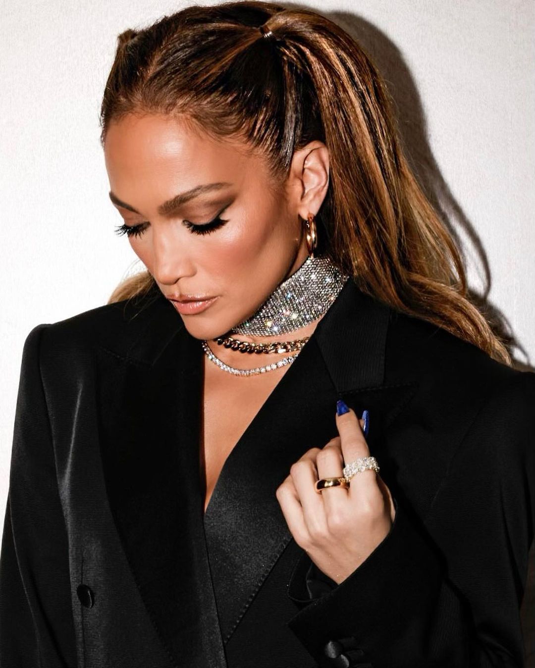 Ανησυχία για τη Jennifer Lopez - Η μαύρη φωτογραφία στο προφίλ και η διαγραφή όλων των δημοσιεύσεων