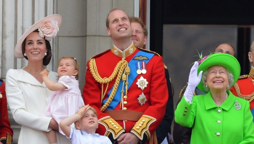 Βασίλισσα Ελισάβετ: Με την οικογένειά της για πρώτη φορά αφότου διαγνώστηκε θετική στο κορονοϊό