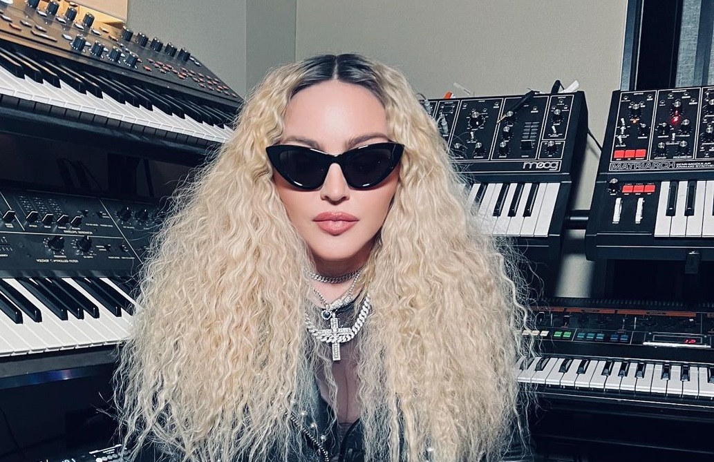 Madonna: Καλεί τον Πάπα σε συνάντηση για την 