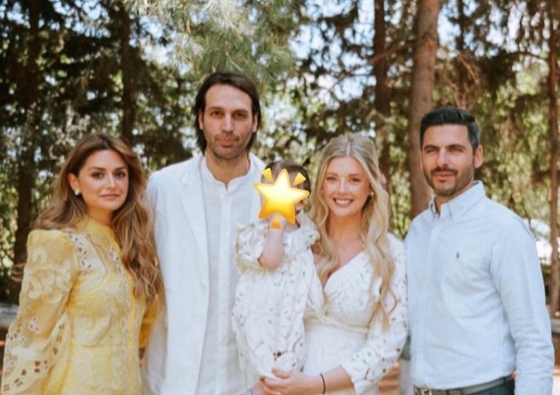 Γιώργος Σαμαράς - Κωνσταντίνα Κομμάτα: Βάφτισαν την κορούλα τους - Οι πανέμορφες φωτογραφίες