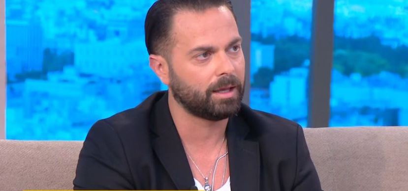 Ηλίας Βρεττός: Ανακοίνωσε ότι παντρεύεται - Όλες οι λεπτομέρειες
